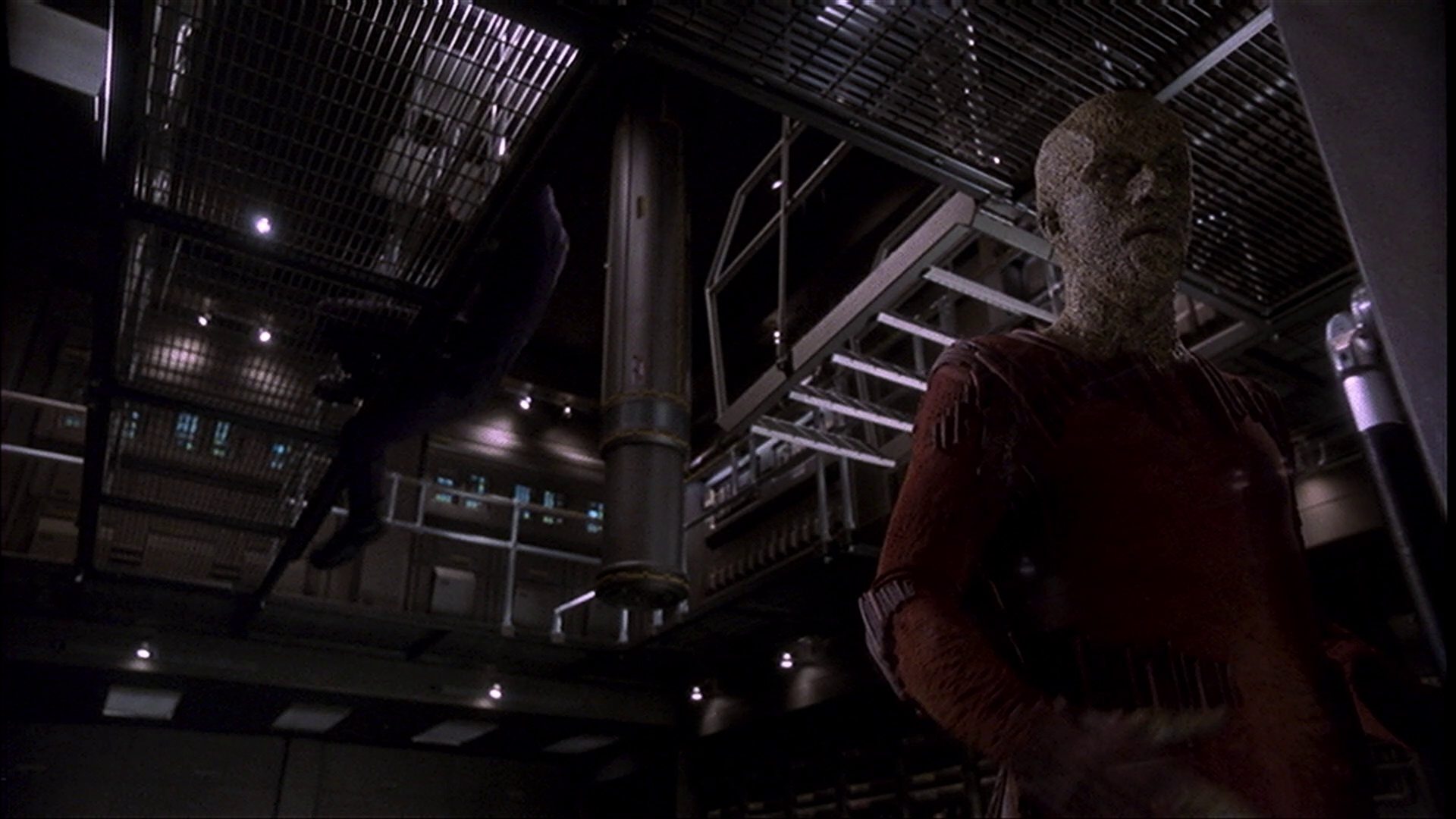 extant_StarTrek_ENT_1x11-ColdFront_3424.jpg