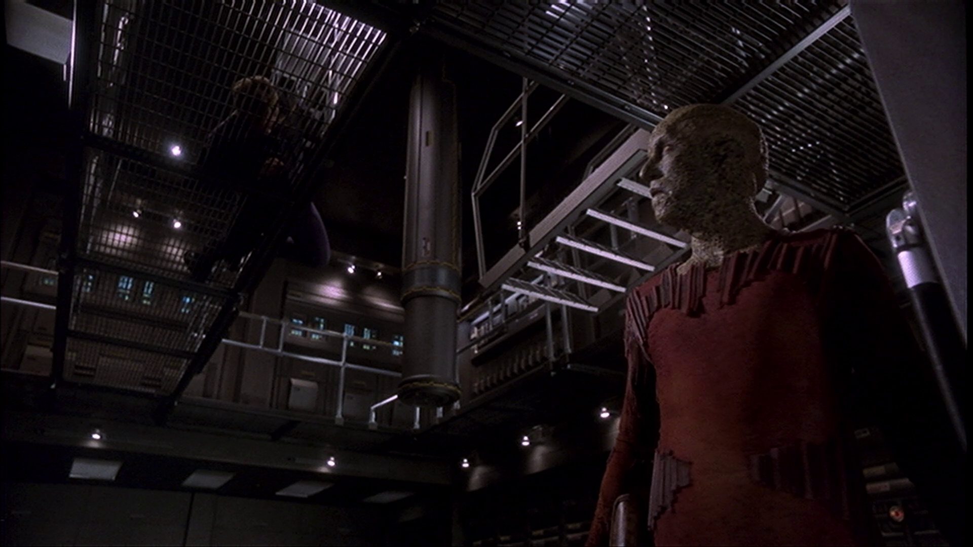 extant_StarTrek_ENT_1x11-ColdFront_3426.jpg