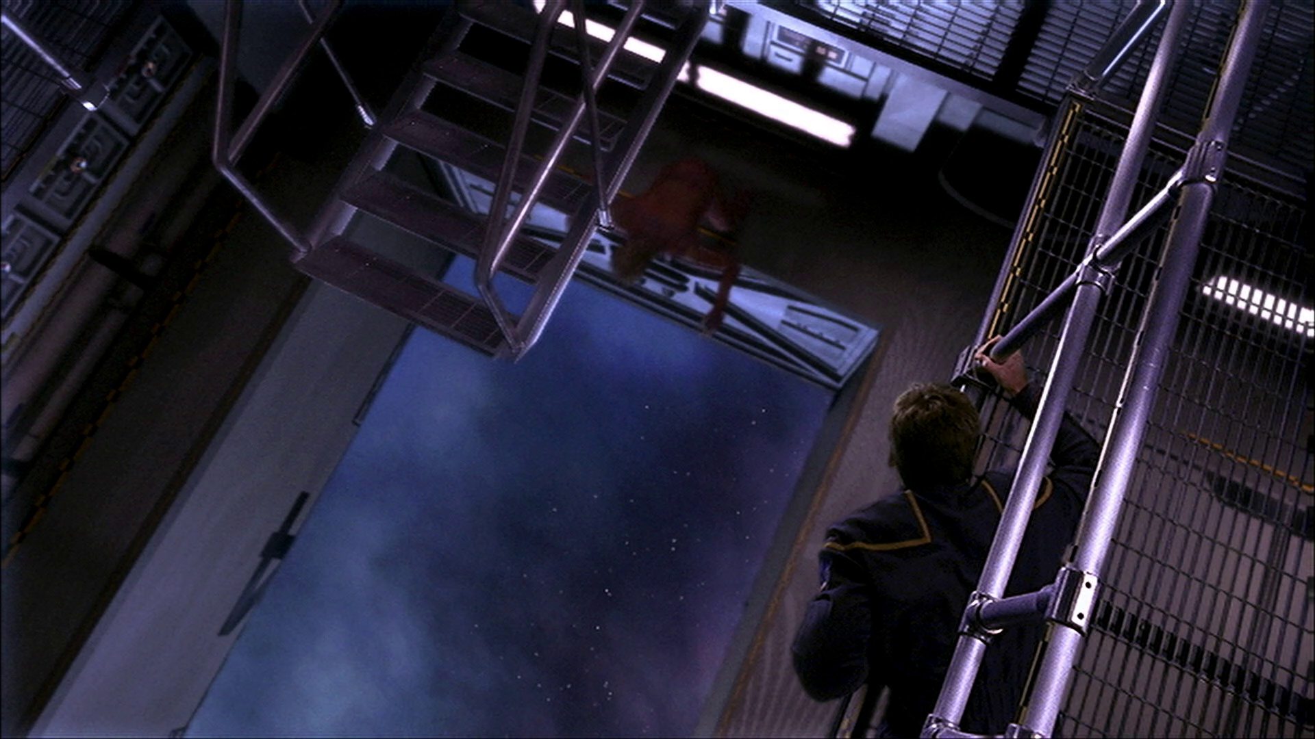 extant_StarTrek_ENT_1x11-ColdFront_3434.jpg