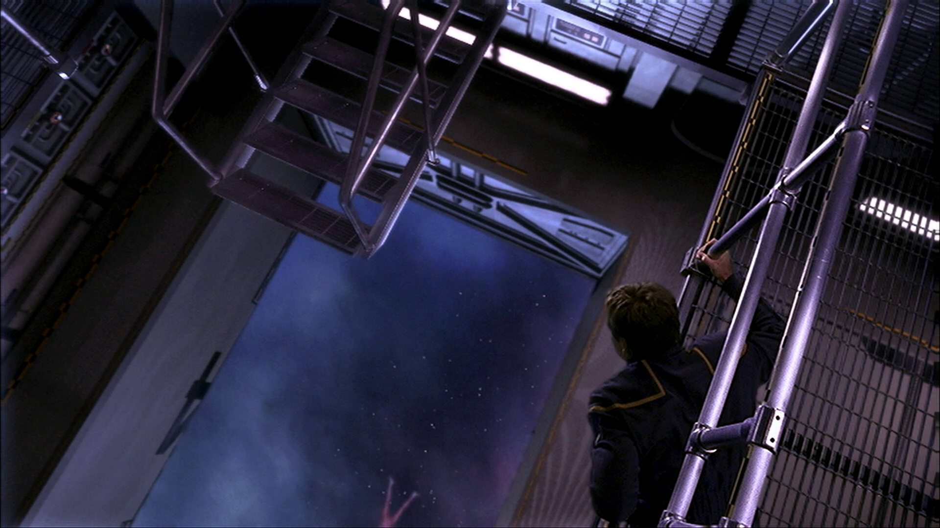 extant_StarTrek_ENT_1x11-ColdFront_3436.jpg