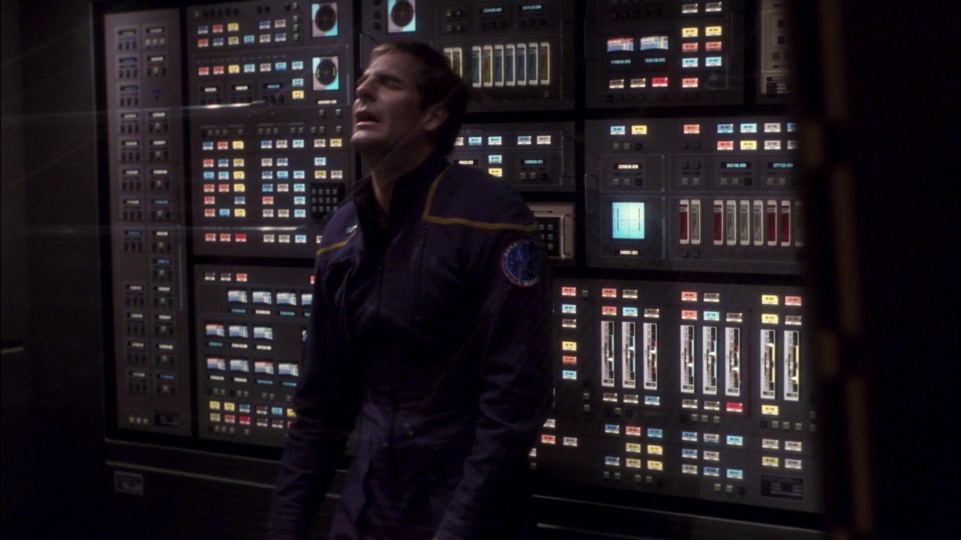 extant_StarTrek_ENT_1x11-ColdFront_3500.jpg
