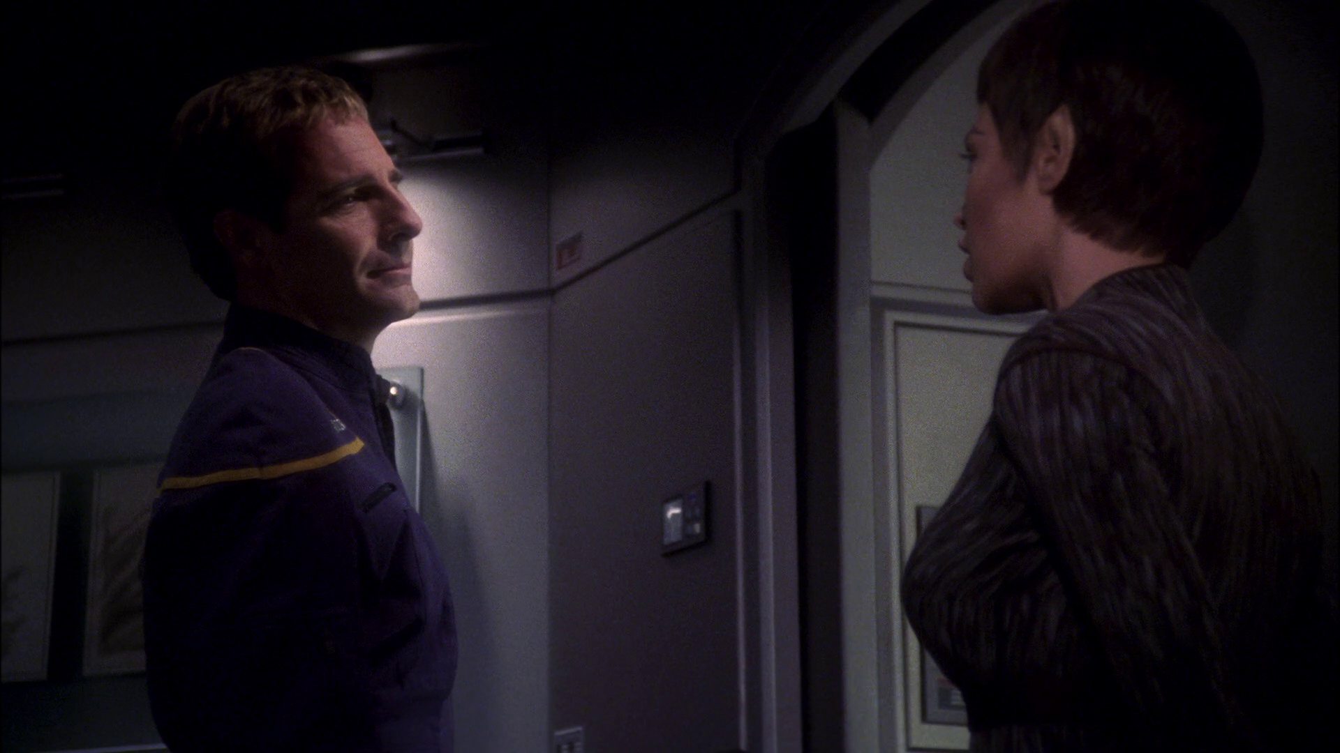 extant_StarTrek_ENT_1x11-ColdFront_3572.jpg