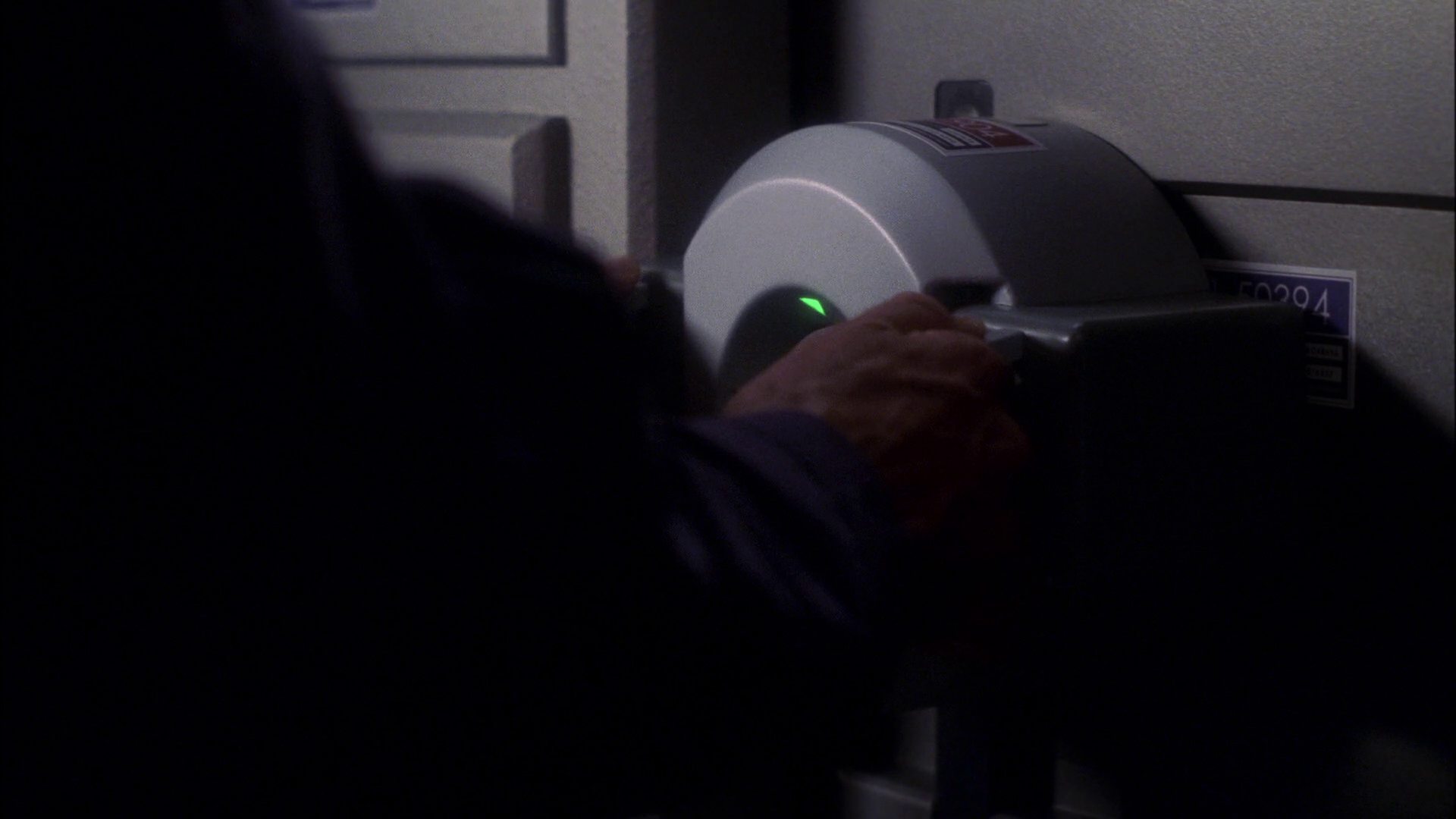 extant_StarTrek_ENT_1x11-ColdFront_3647.jpg