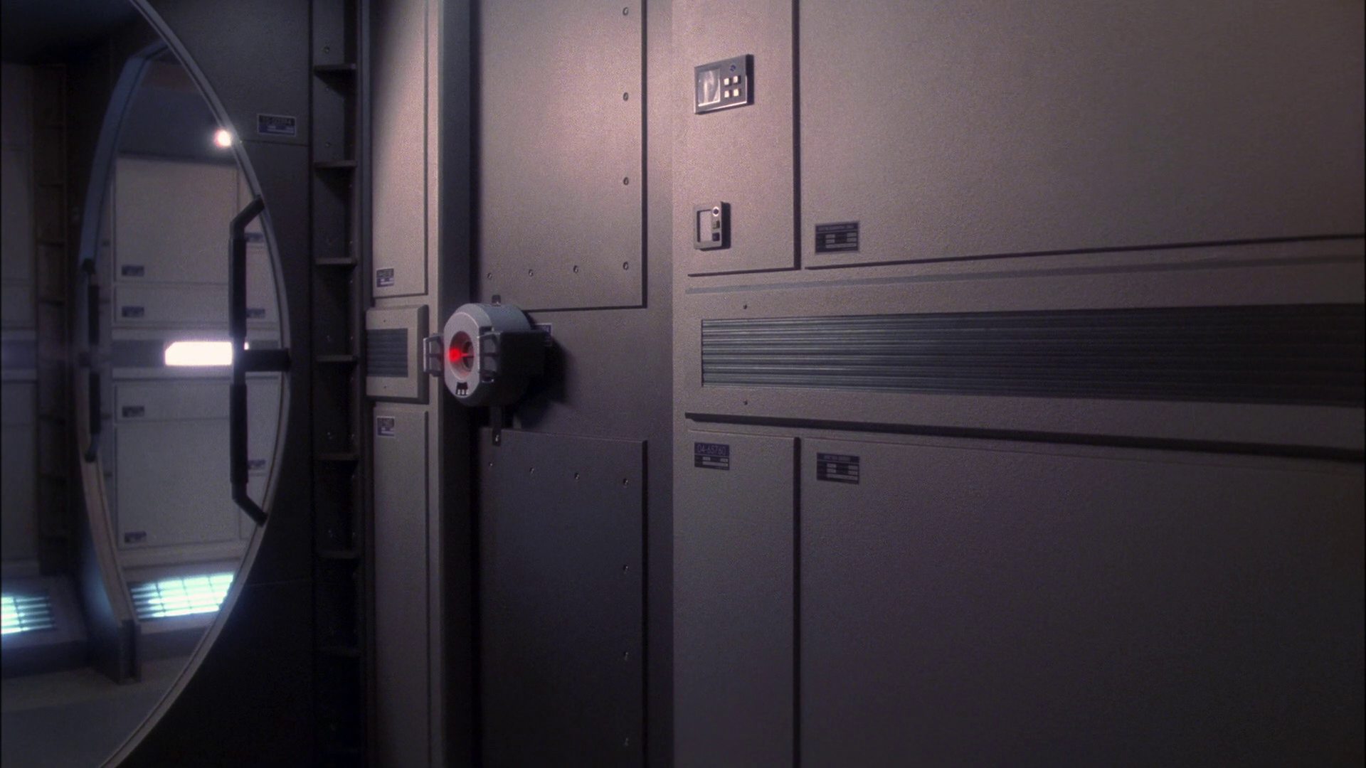 extant_StarTrek_ENT_1x11-ColdFront_3666.jpg