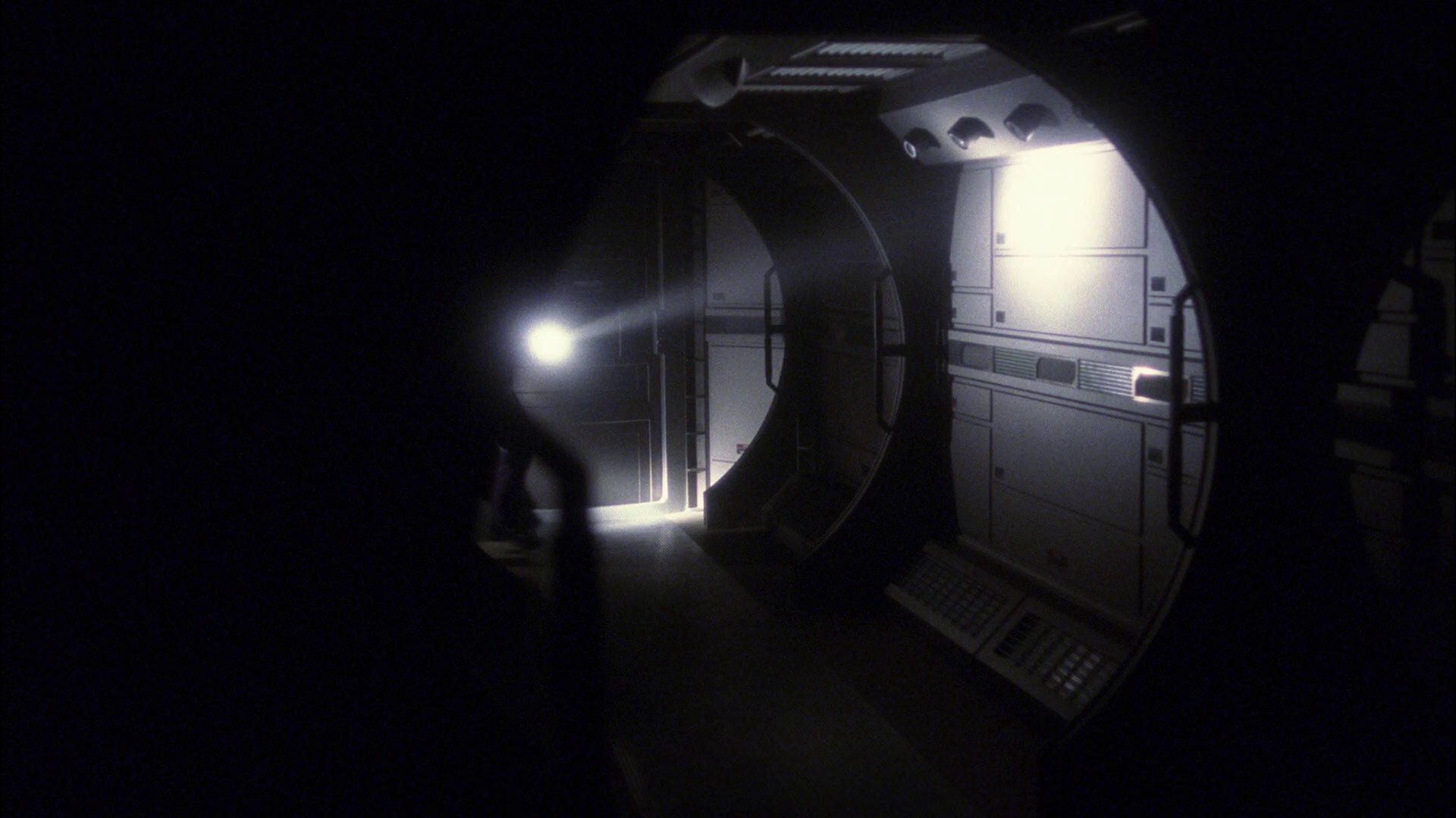 extant_StarTrek_ENT_1x12-SilentEnemy_1892.jpg