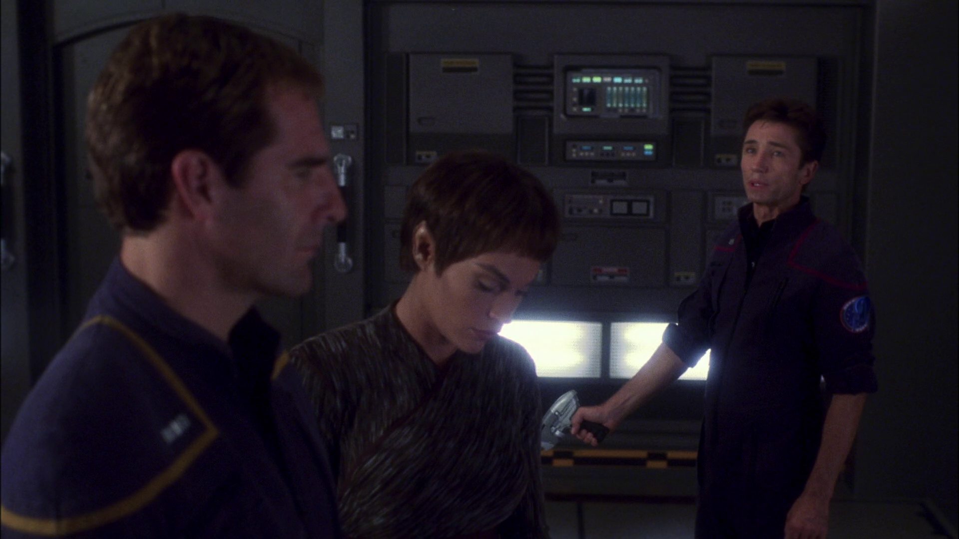 extant_StarTrek_ENT_1x12-SilentEnemy_2873.jpg