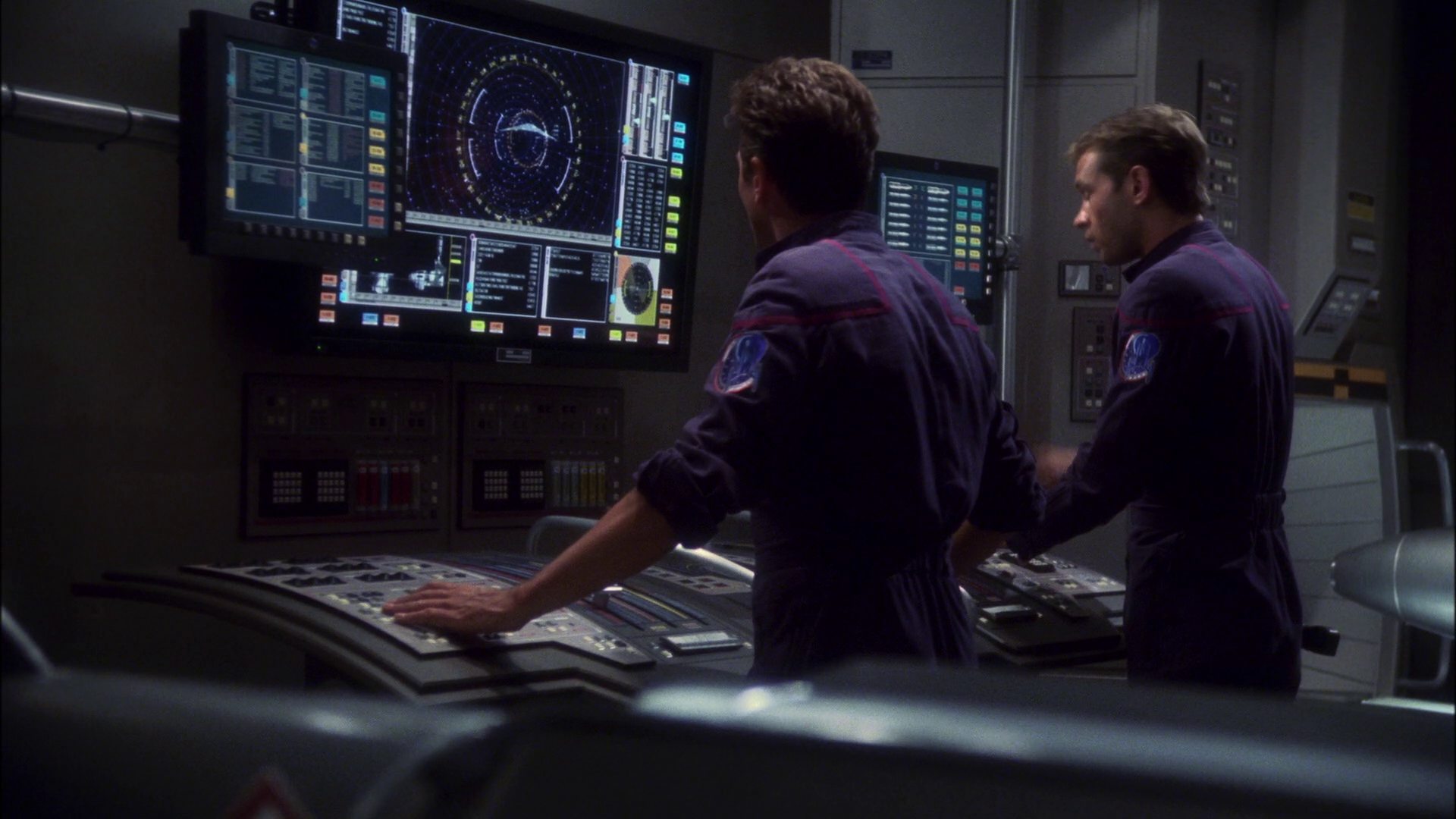 extant_StarTrek_ENT_1x12-SilentEnemy_3214.jpg