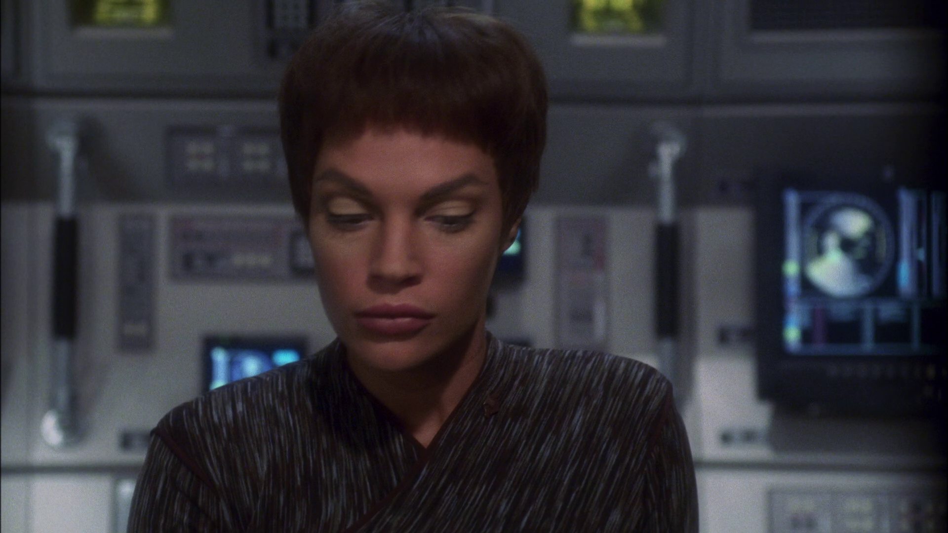 extant_StarTrek_ENT_1x12-SilentEnemy_3386.jpg