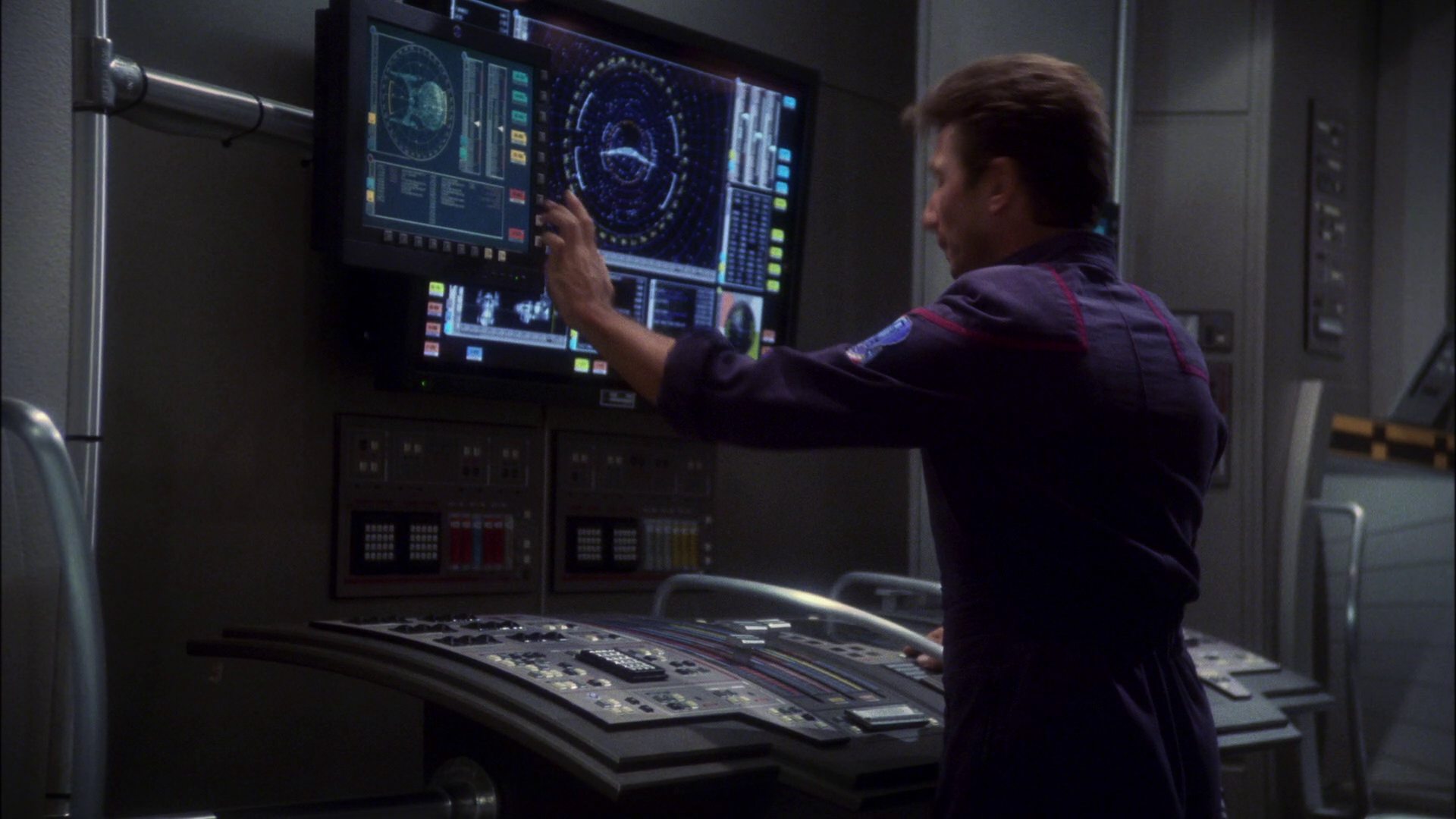 extant_StarTrek_ENT_1x12-SilentEnemy_3400.jpg