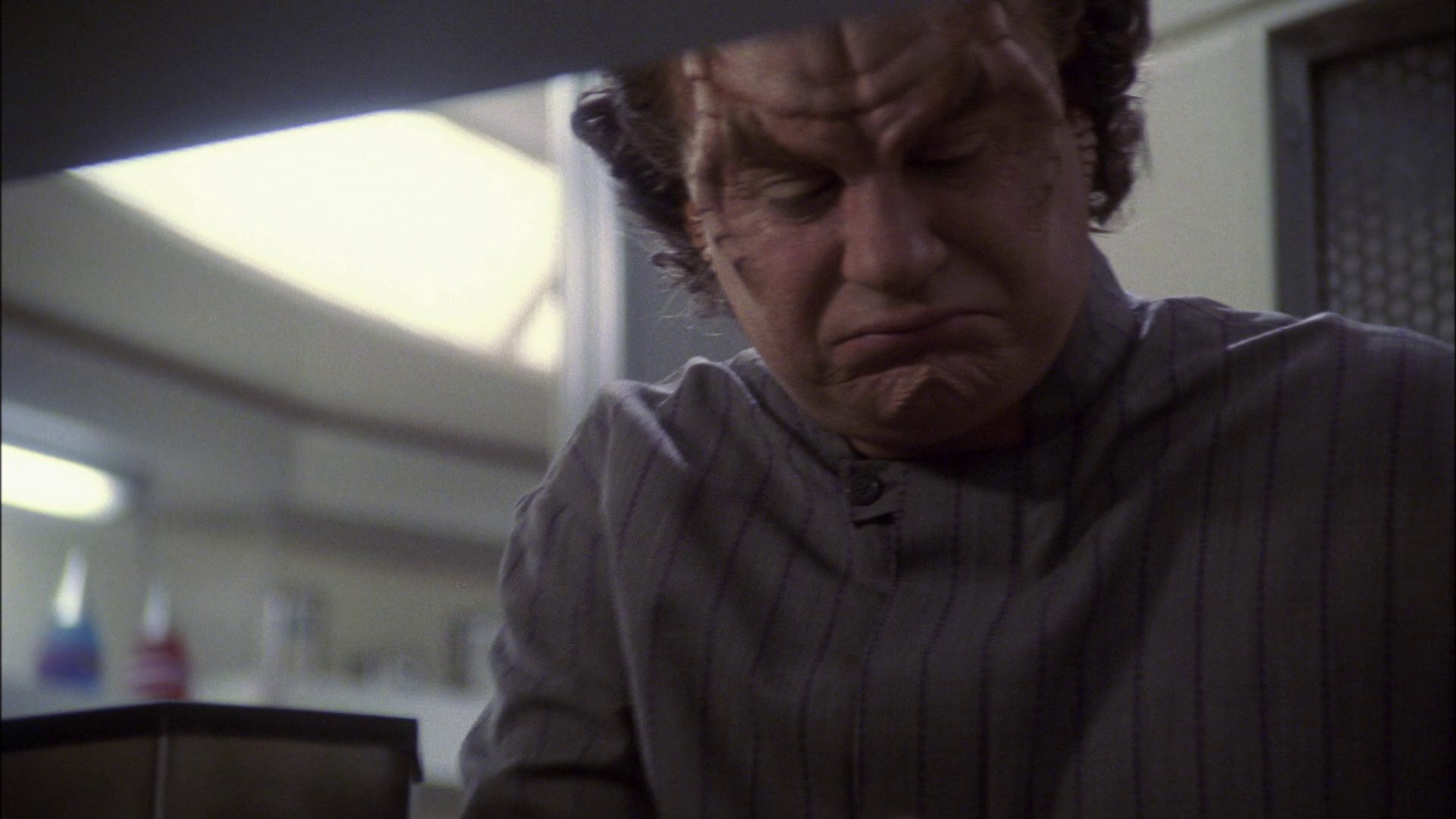 extant_StarTrek_ENT_1x13-DearDoctor_0102.jpg