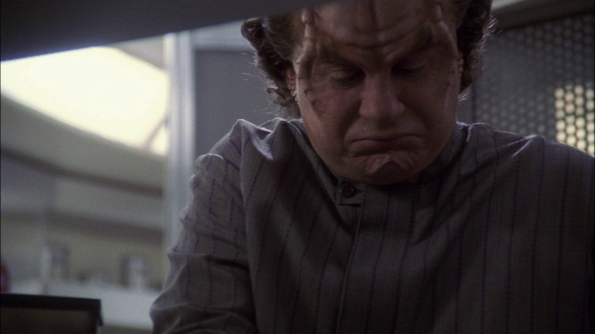extant_StarTrek_ENT_1x13-DearDoctor_0103.jpg