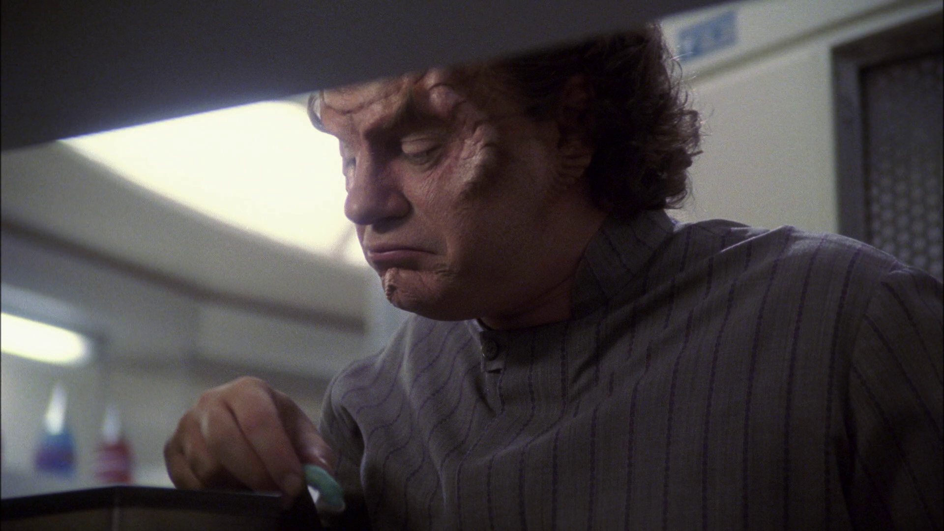 extant_StarTrek_ENT_1x13-DearDoctor_0106.jpg