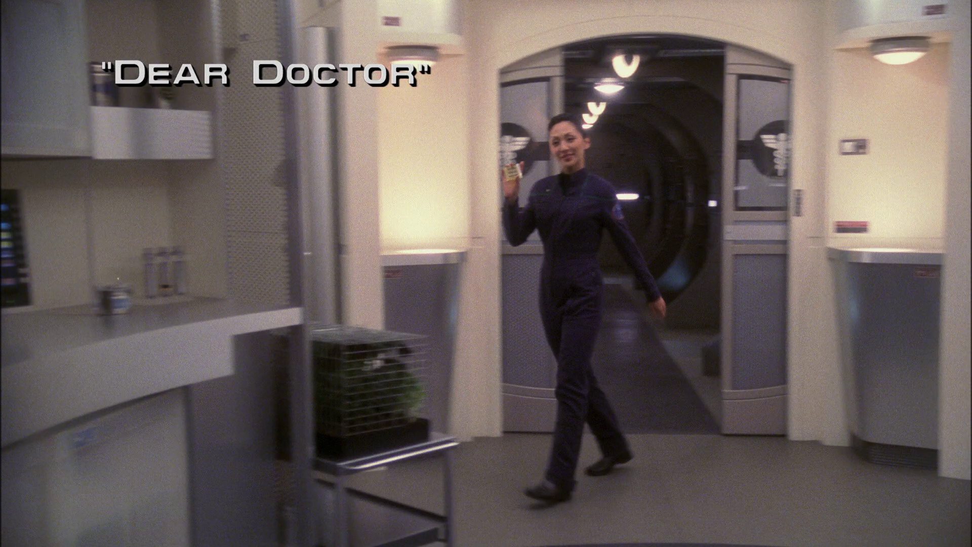 extant_StarTrek_ENT_1x13-DearDoctor_0241.jpg