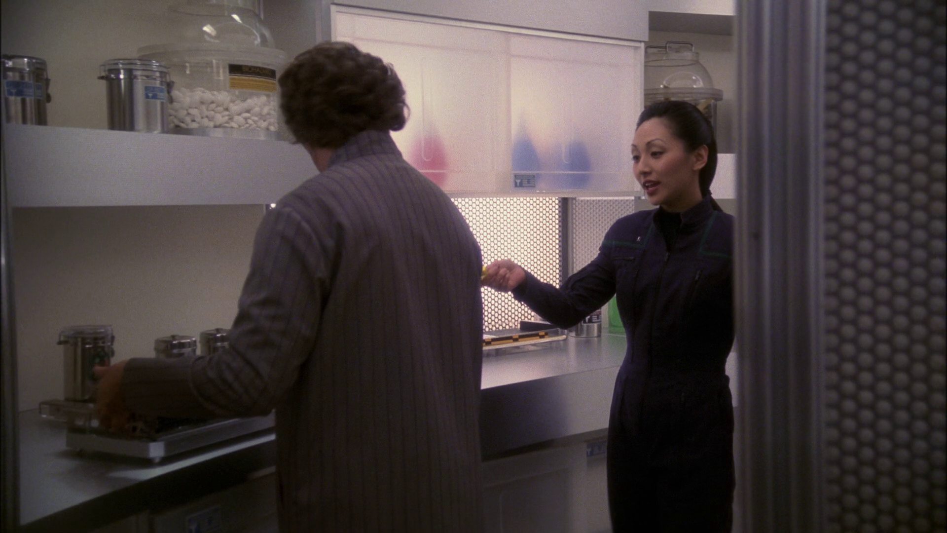 extant_StarTrek_ENT_1x13-DearDoctor_0246.jpg