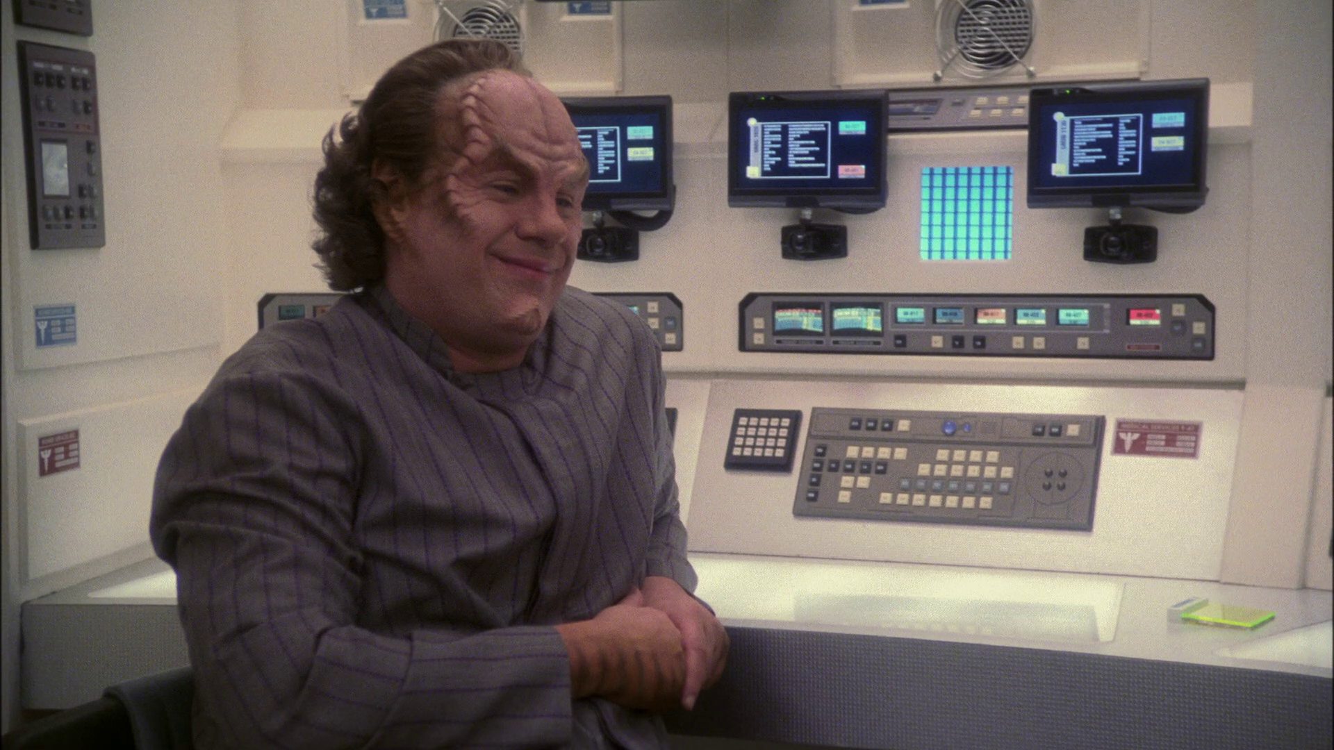 extant_StarTrek_ENT_1x13-DearDoctor_0335.jpg