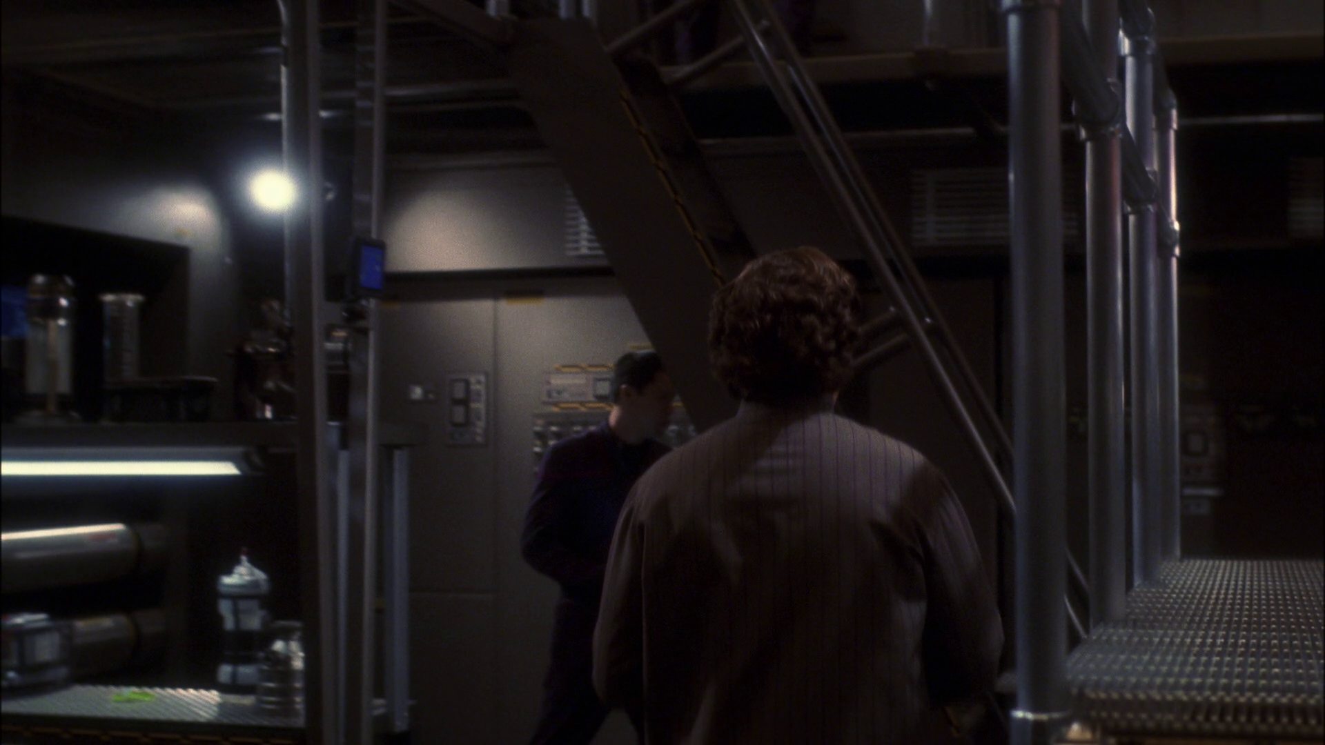 extant_StarTrek_ENT_1x13-DearDoctor_0380.jpg