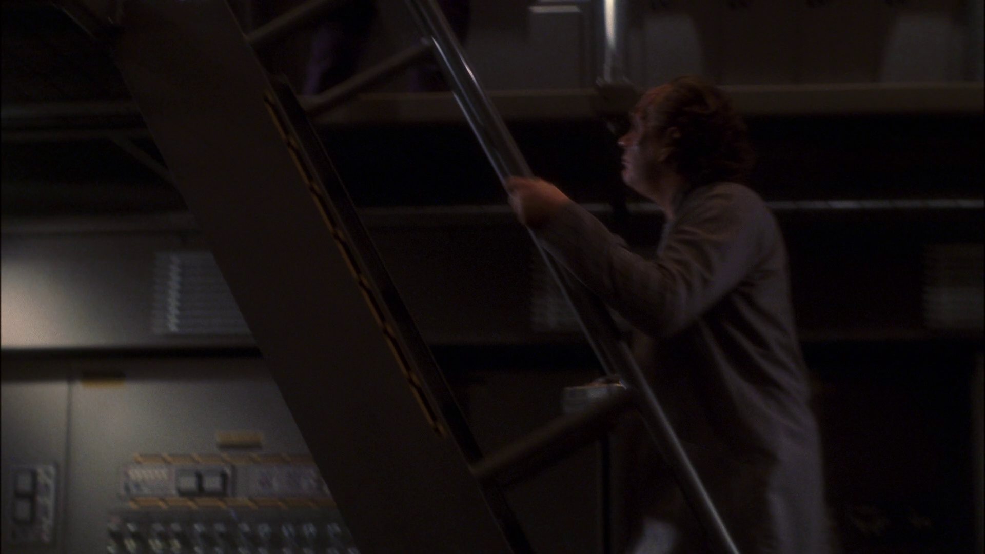 extant_StarTrek_ENT_1x13-DearDoctor_0385.jpg