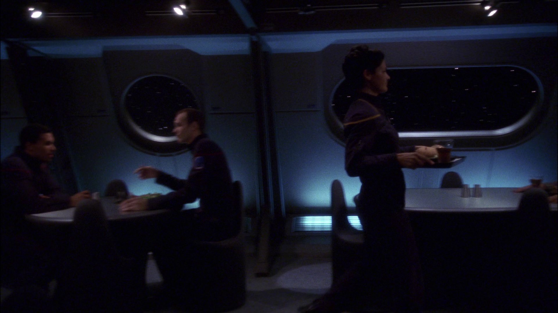 extant_StarTrek_ENT_1x13-DearDoctor_0431.jpg