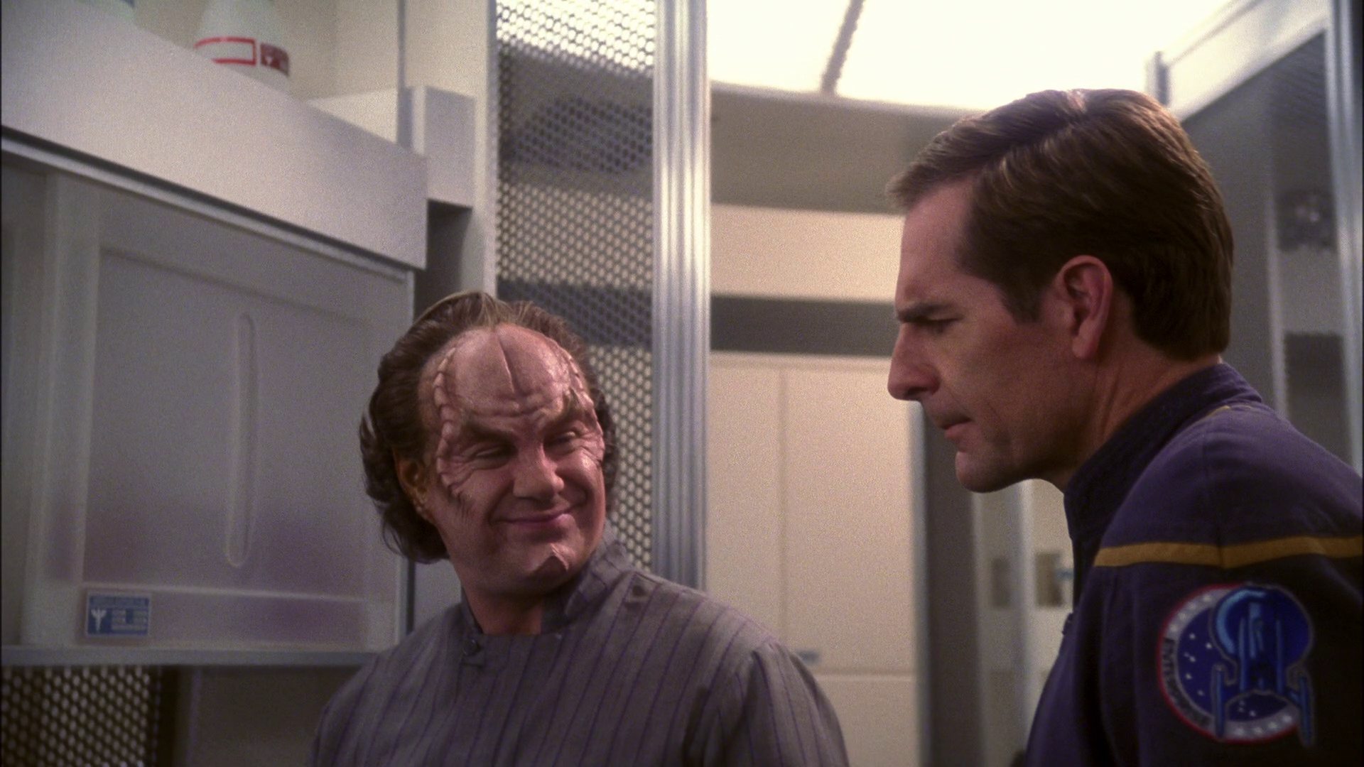 extant_StarTrek_ENT_1x13-DearDoctor_0477.jpg
