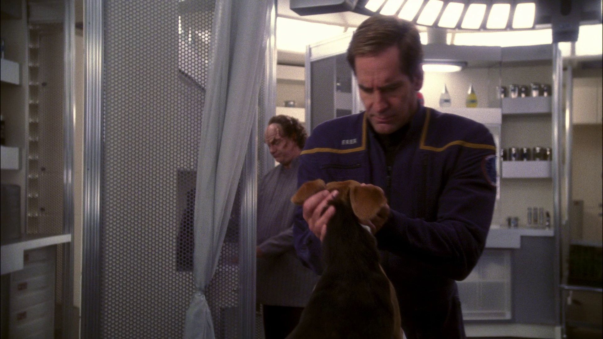 extant_StarTrek_ENT_1x13-DearDoctor_0484.jpg