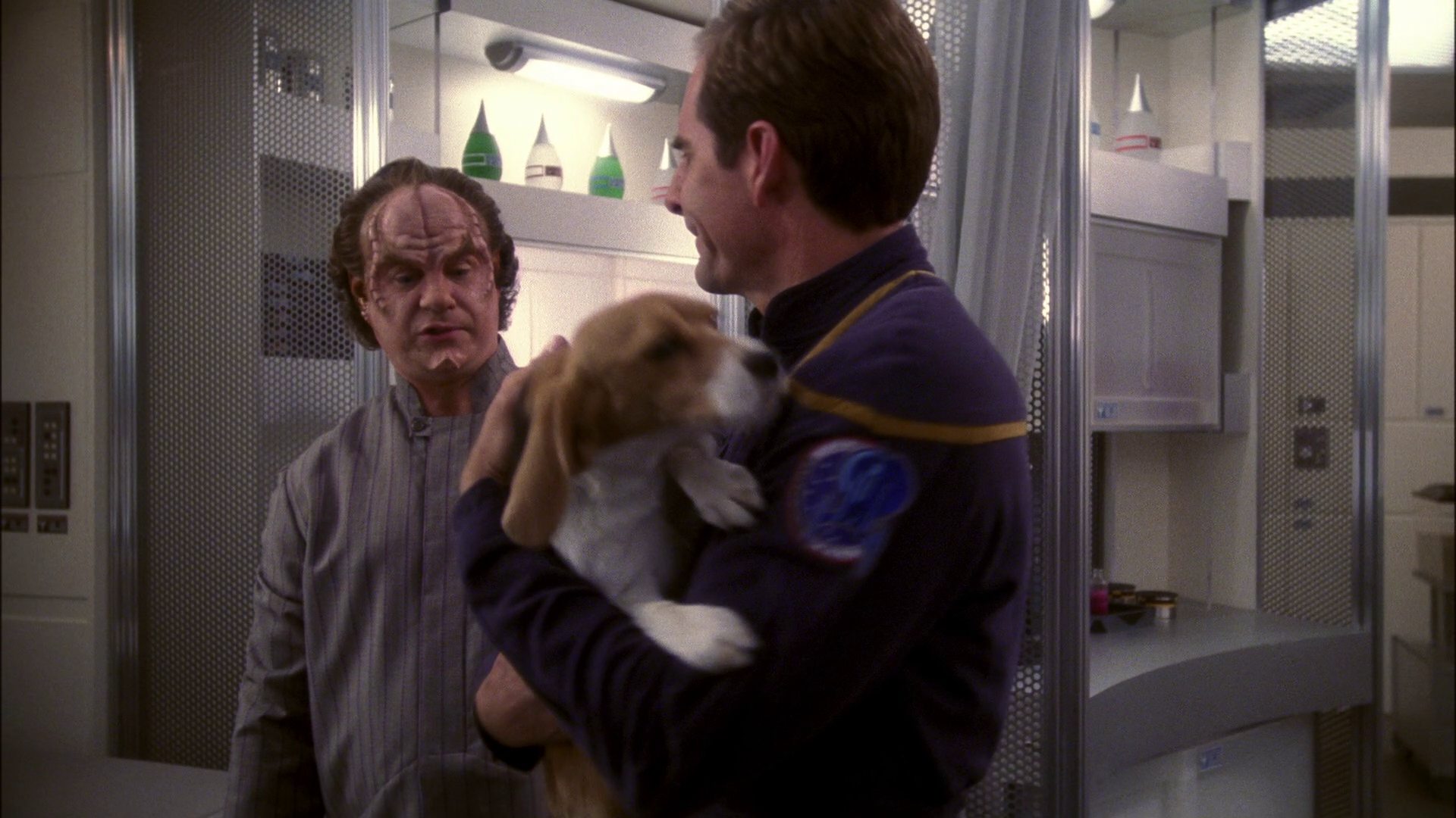 extant_StarTrek_ENT_1x13-DearDoctor_0520.jpg