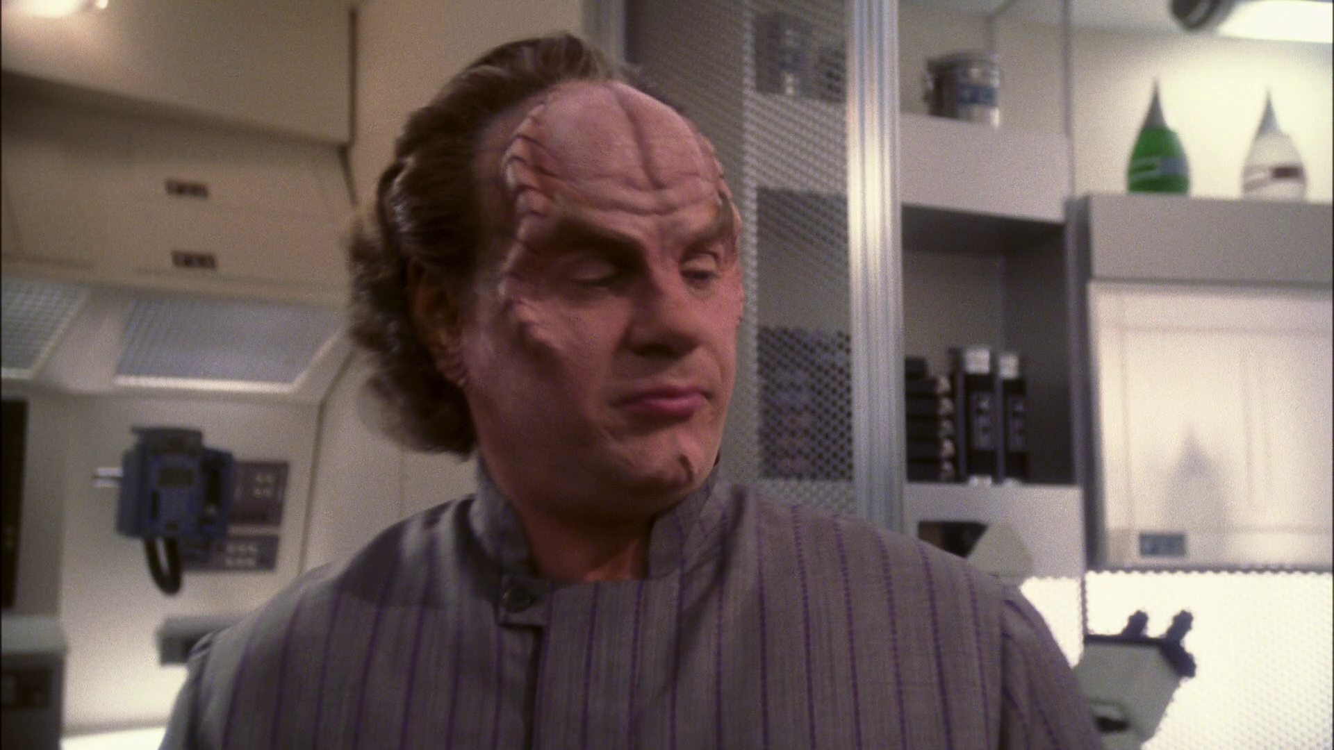 extant_StarTrek_ENT_1x13-DearDoctor_0549.jpg
