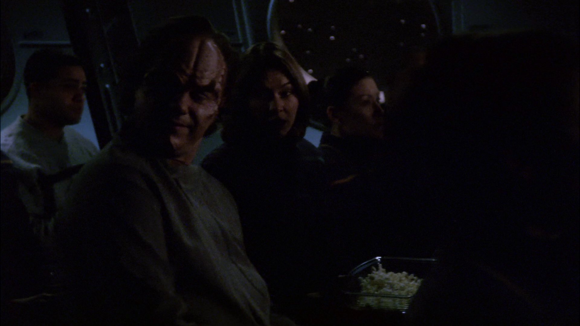 extant_StarTrek_ENT_1x13-DearDoctor_0582.jpg