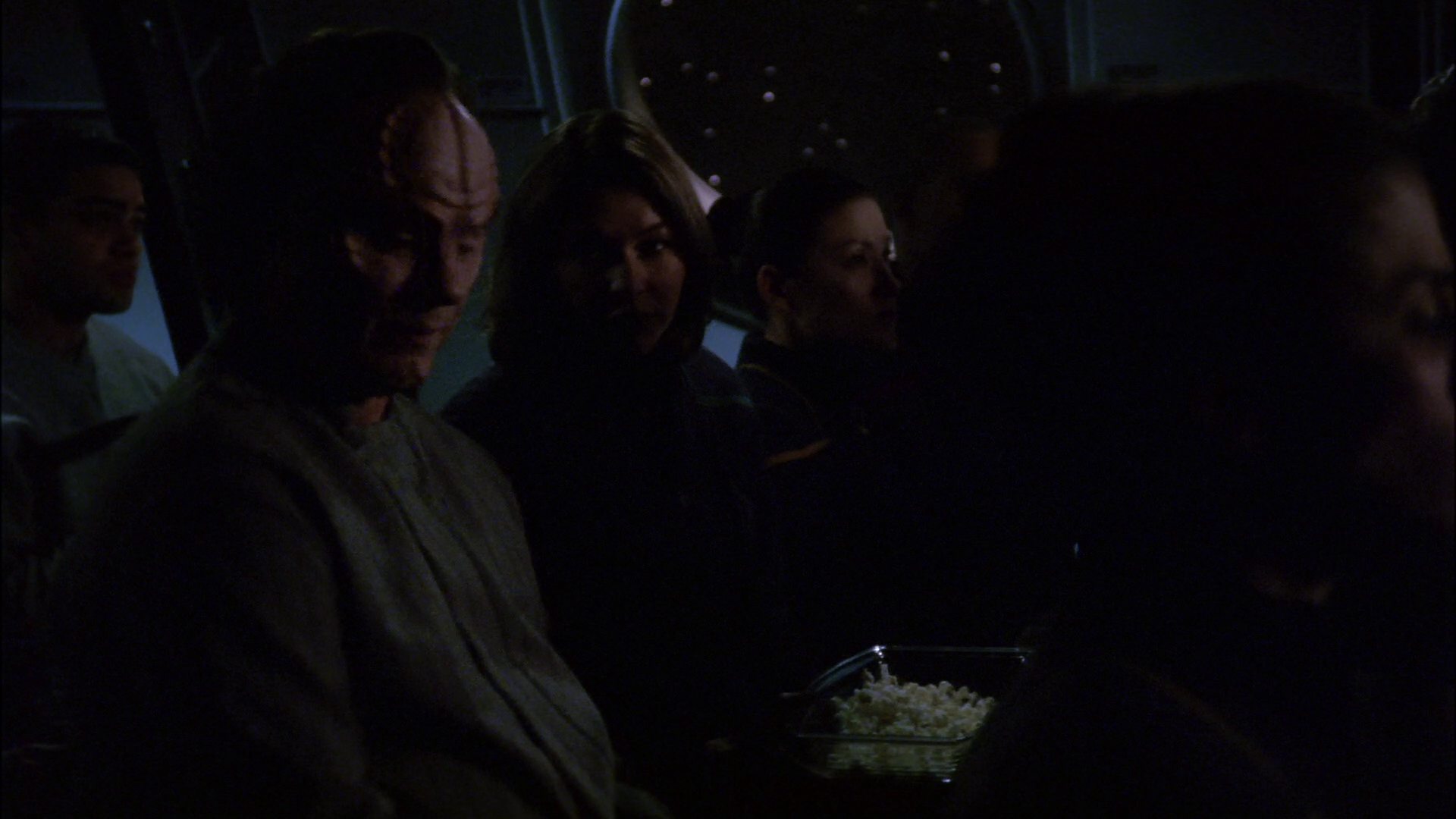 extant_StarTrek_ENT_1x13-DearDoctor_0583.jpg