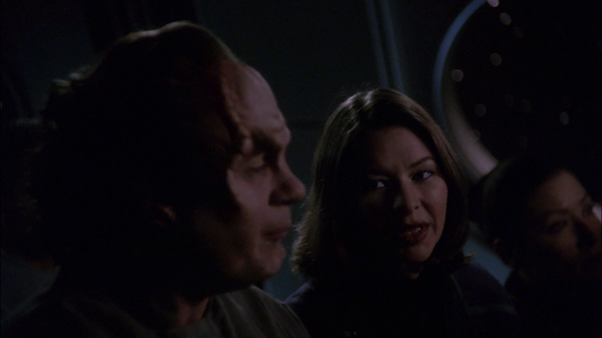 extant_StarTrek_ENT_1x13-DearDoctor_0592.jpg