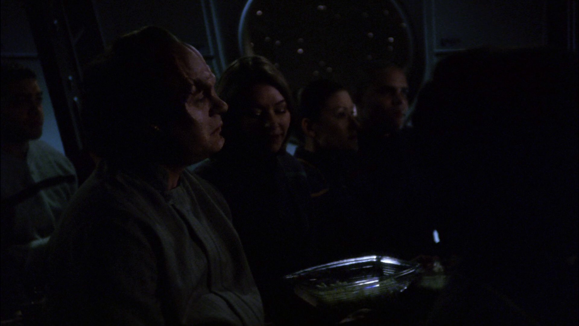extant_StarTrek_ENT_1x13-DearDoctor_0637.jpg
