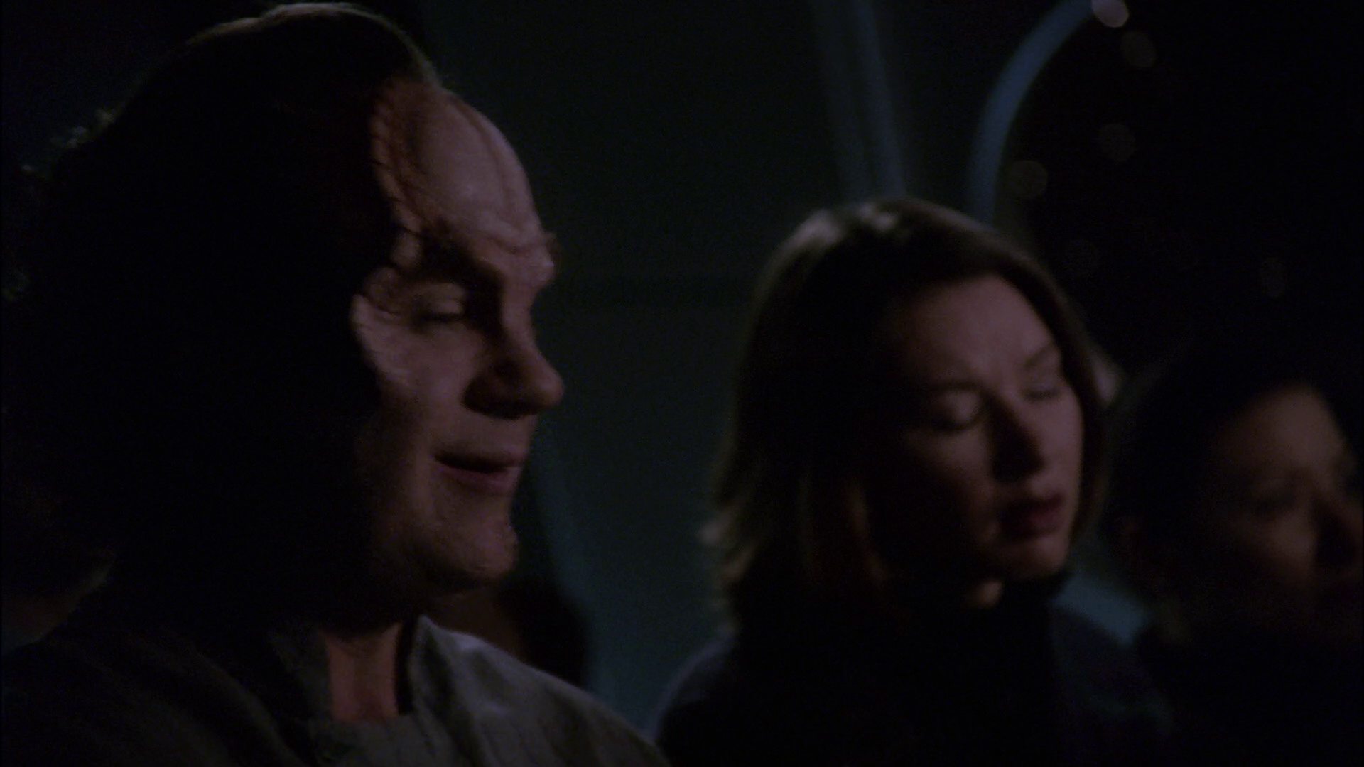 extant_StarTrek_ENT_1x13-DearDoctor_0672.jpg
