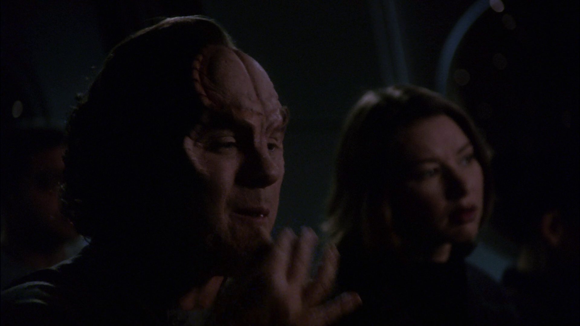 extant_StarTrek_ENT_1x13-DearDoctor_0675.jpg