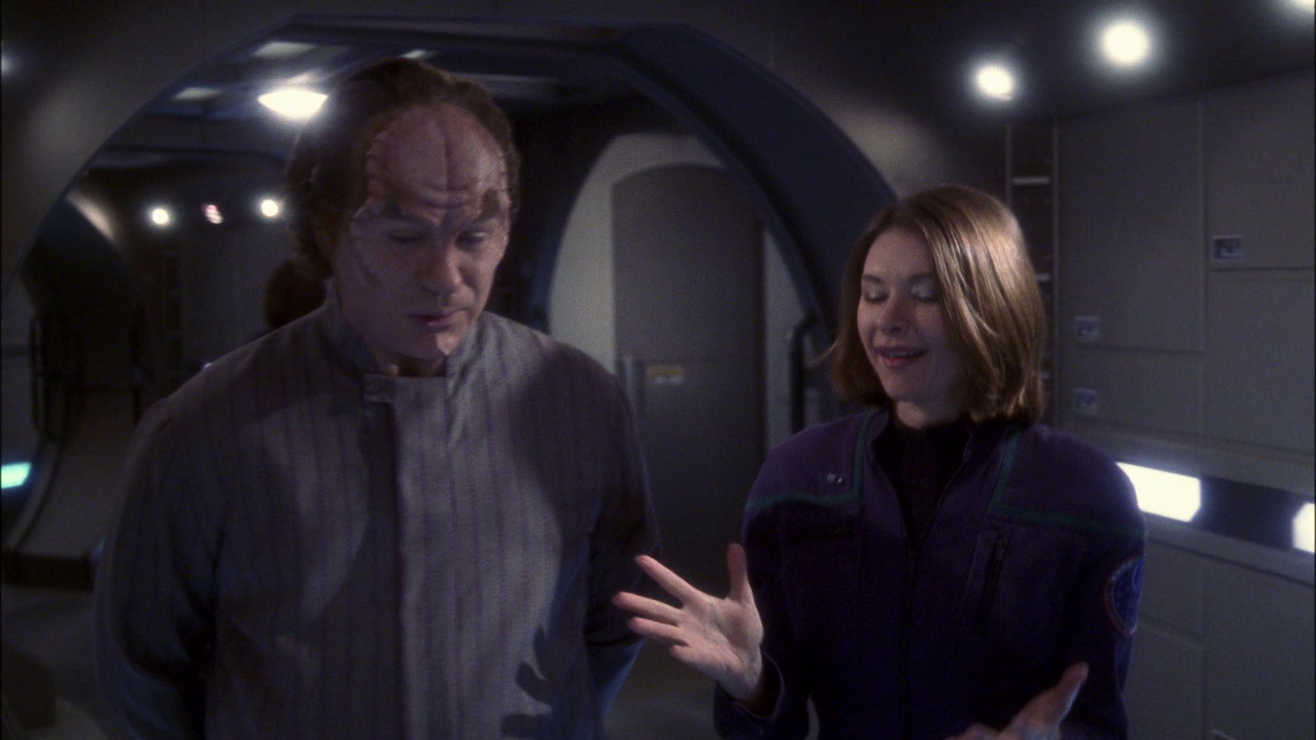 extant_StarTrek_ENT_1x13-DearDoctor_0723.jpg