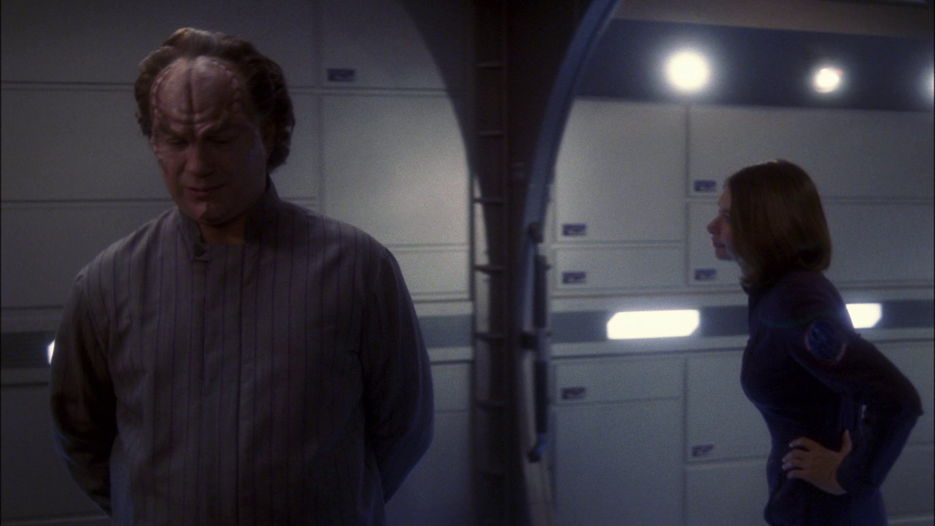 extant_StarTrek_ENT_1x13-DearDoctor_0740.jpg