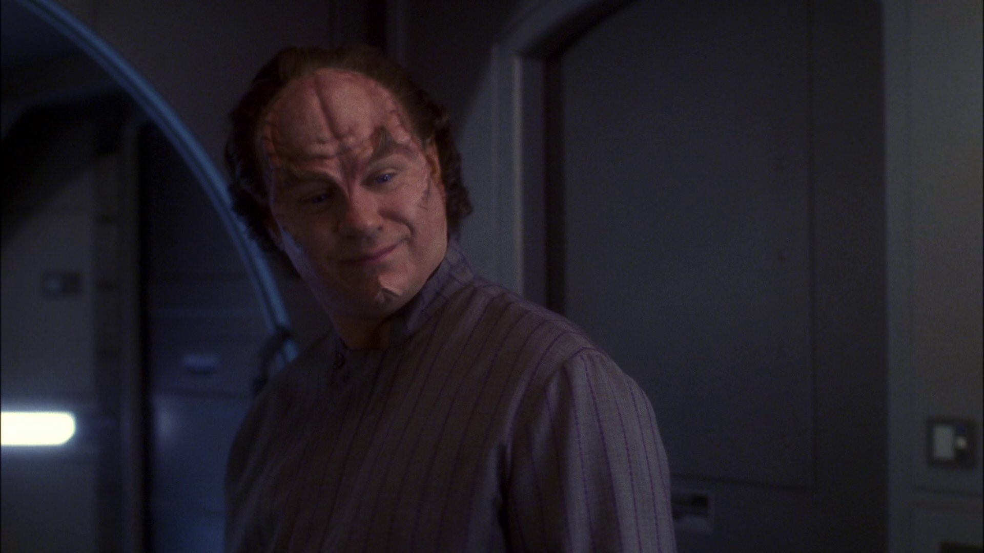 extant_StarTrek_ENT_1x13-DearDoctor_0769.jpg