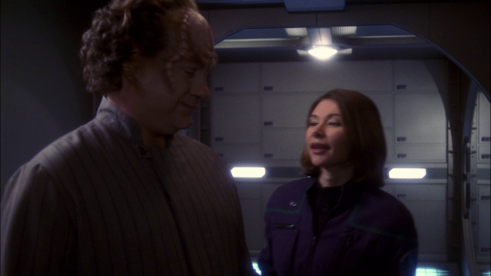extant_StarTrek_ENT_1x13-DearDoctor_0797.jpg