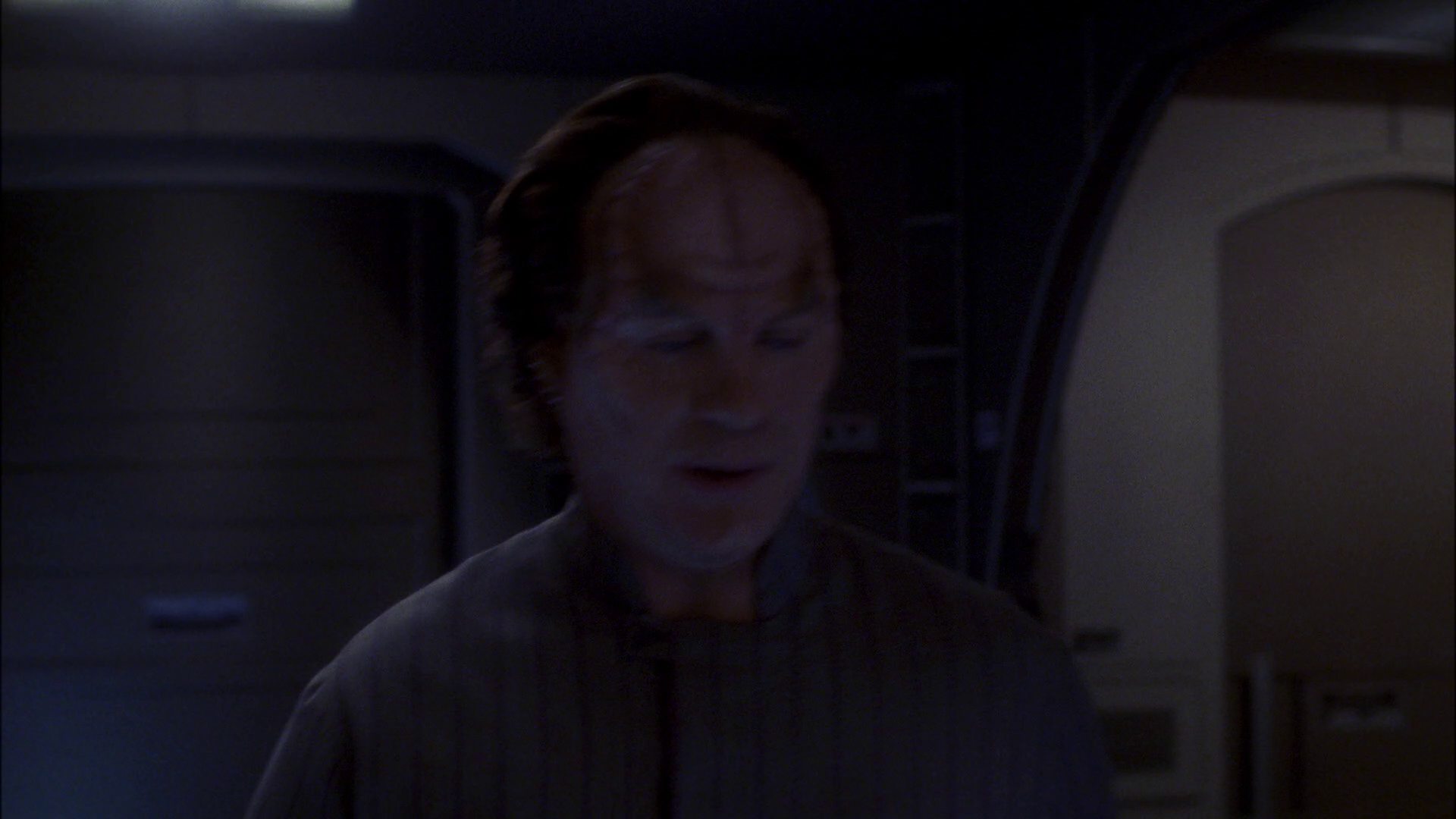 extant_StarTrek_ENT_1x13-DearDoctor_0814.jpg