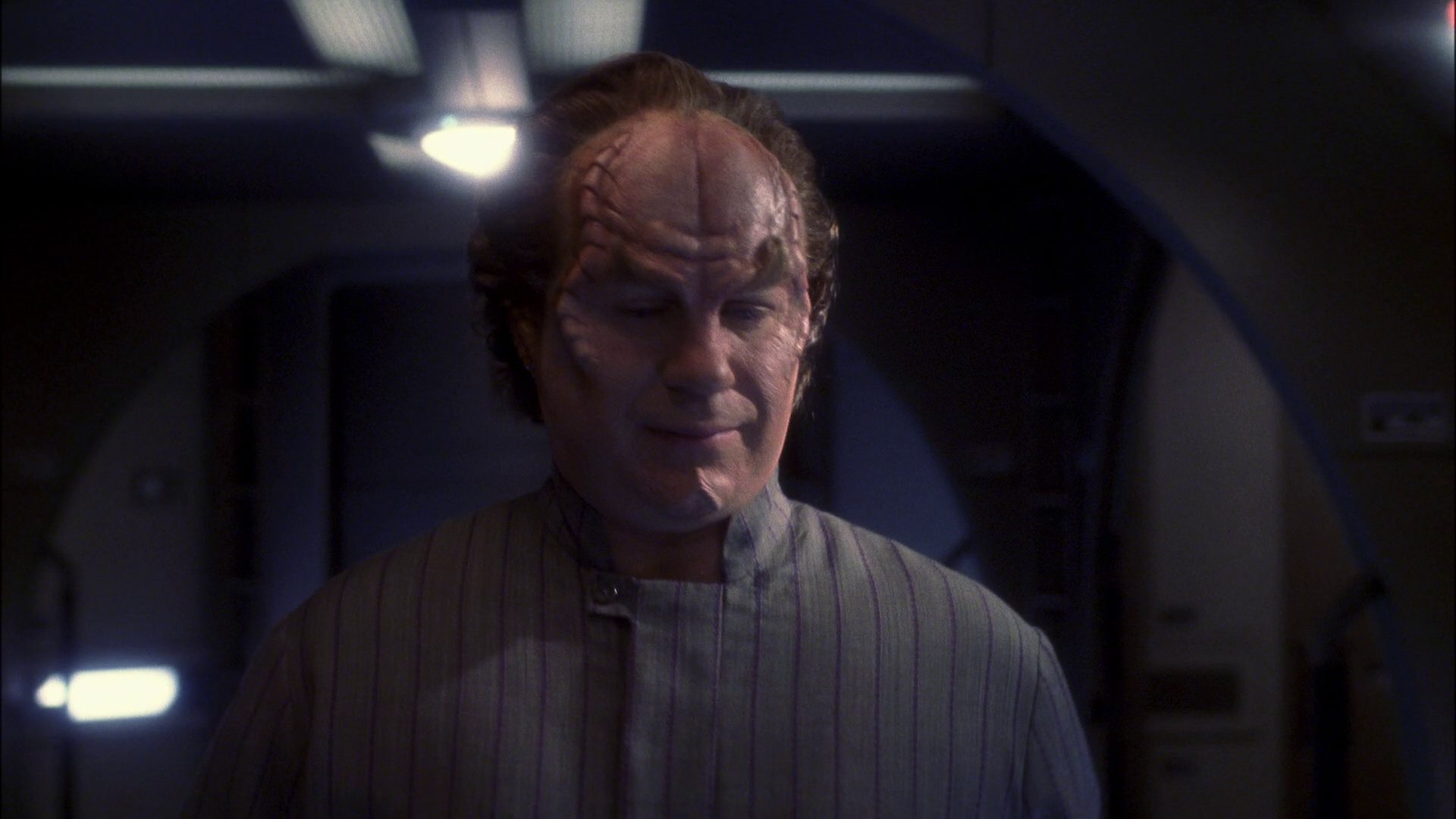 extant_StarTrek_ENT_1x13-DearDoctor_0816.jpg