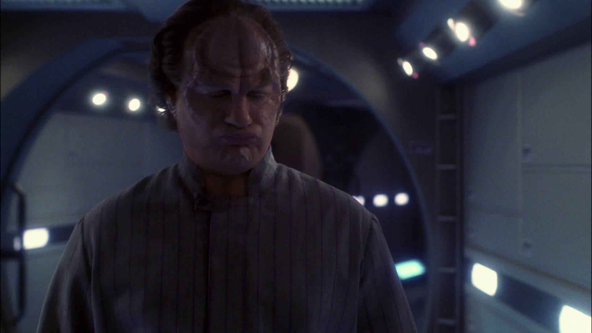 extant_StarTrek_ENT_1x13-DearDoctor_0828.jpg