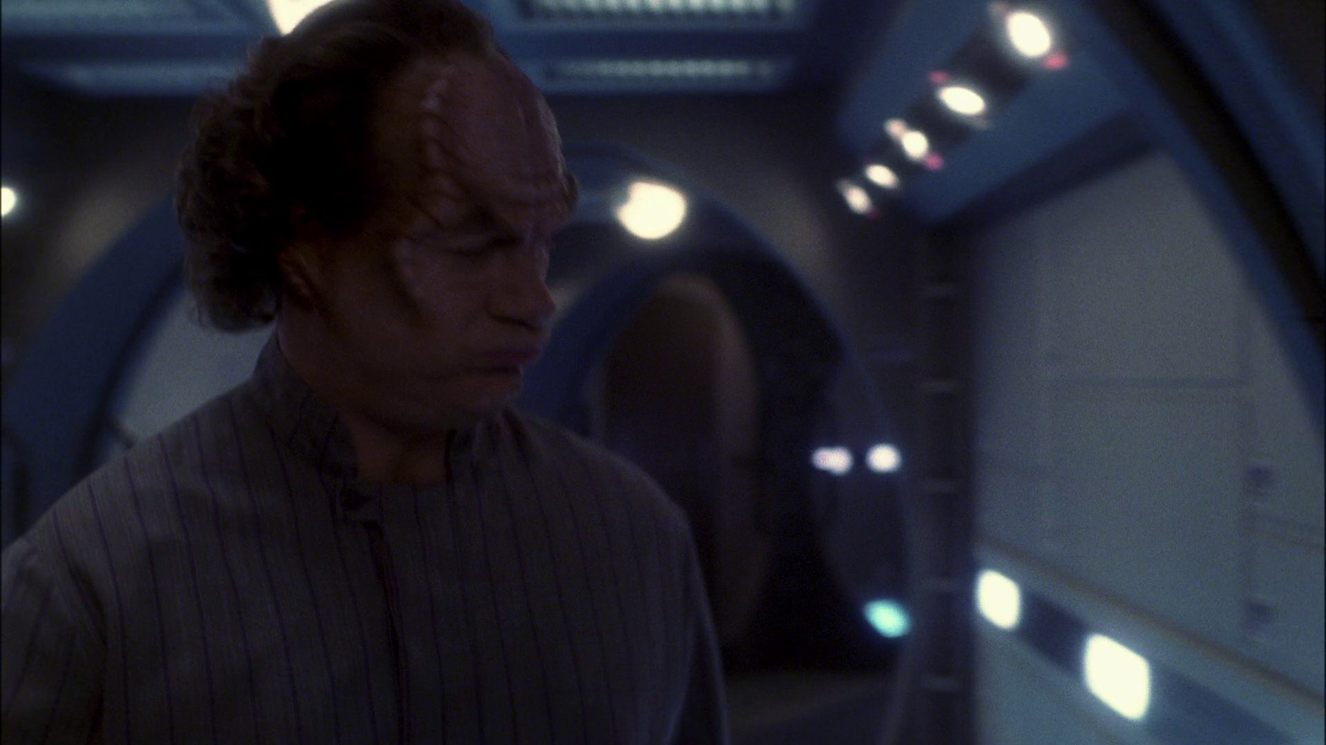 extant_StarTrek_ENT_1x13-DearDoctor_0829.jpg