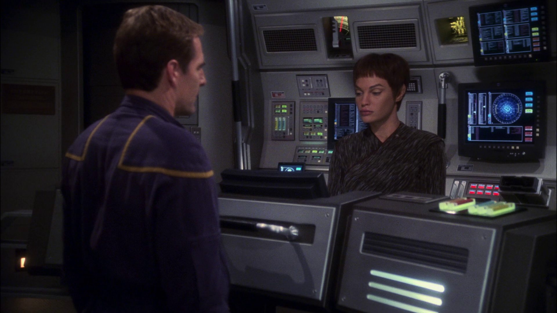 extant_StarTrek_ENT_1x13-DearDoctor_0847.jpg