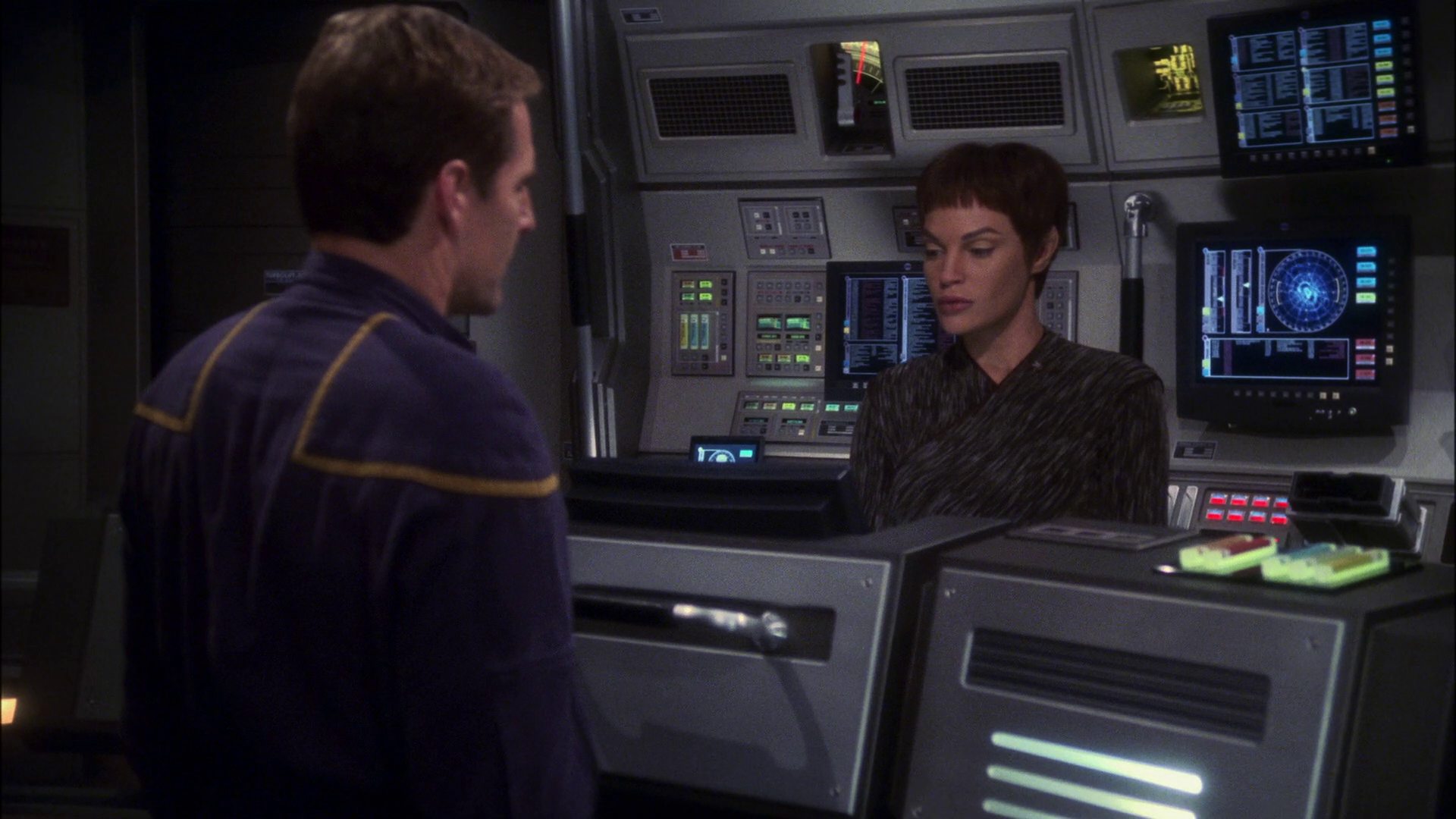 extant_StarTrek_ENT_1x13-DearDoctor_0848.jpg