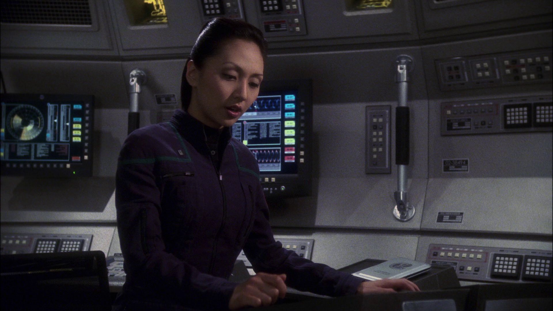 extant_StarTrek_ENT_1x13-DearDoctor_0854.jpg