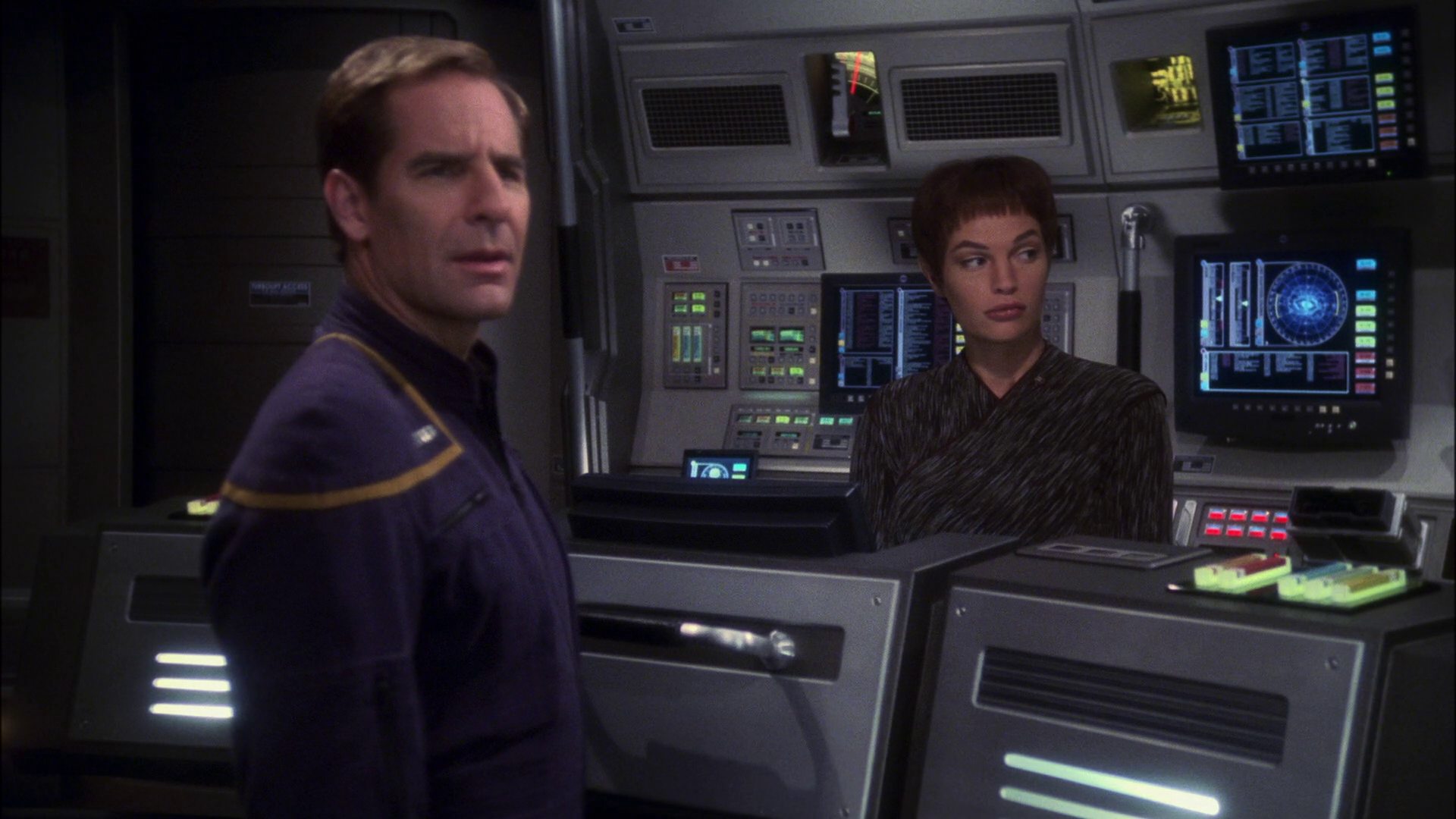 extant_StarTrek_ENT_1x13-DearDoctor_0856.jpg