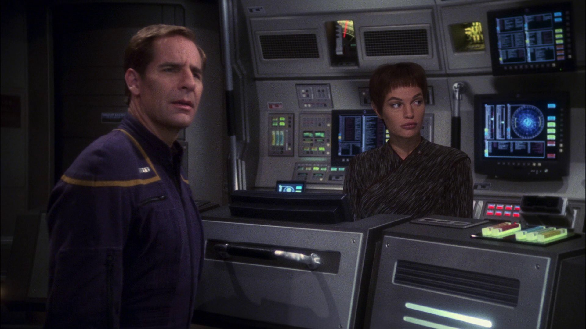extant_StarTrek_ENT_1x13-DearDoctor_0857.jpg