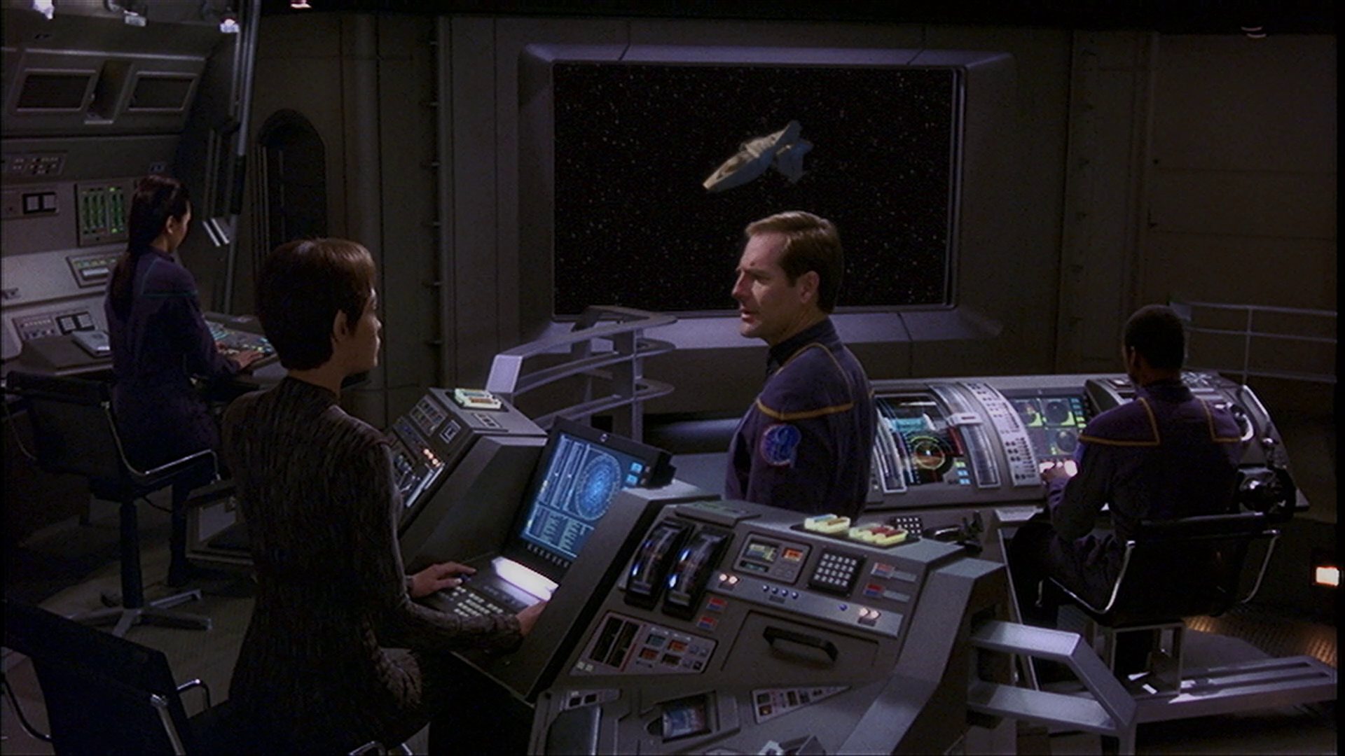 extant_StarTrek_ENT_1x13-DearDoctor_0867.jpg