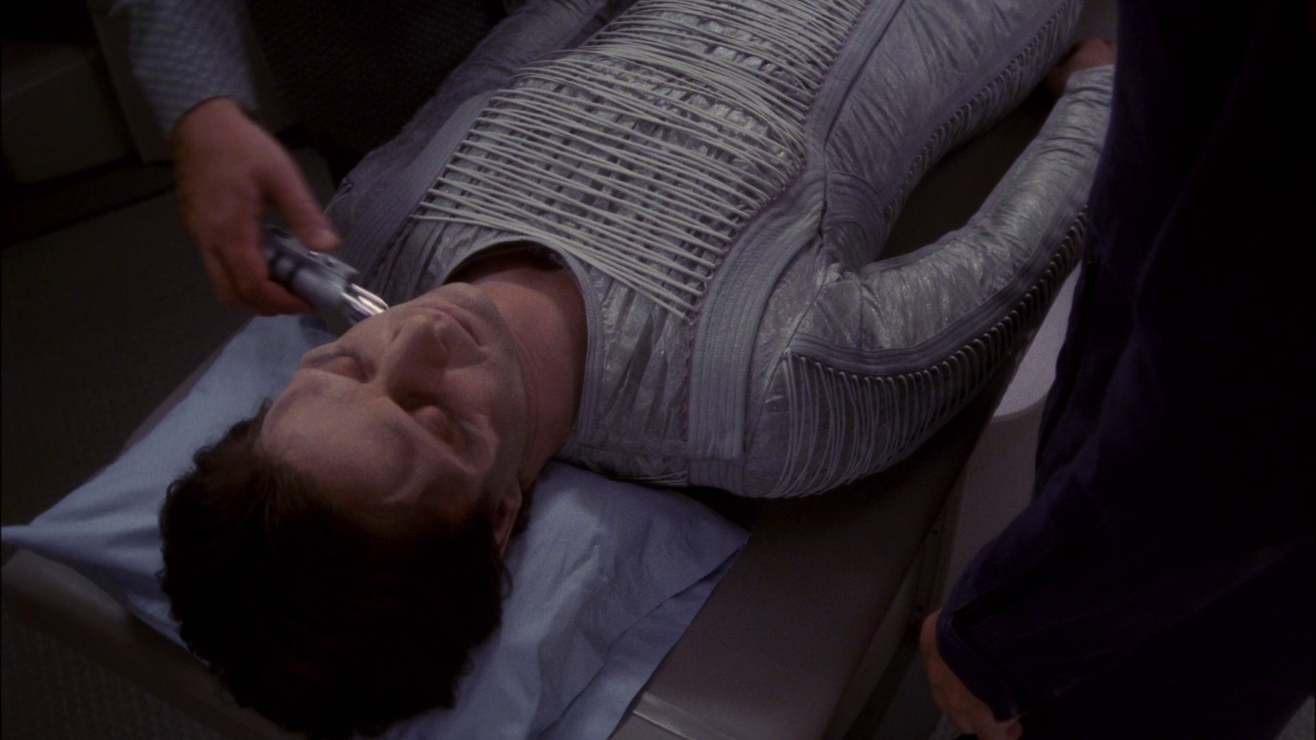 extant_StarTrek_ENT_1x13-DearDoctor_0899.jpg