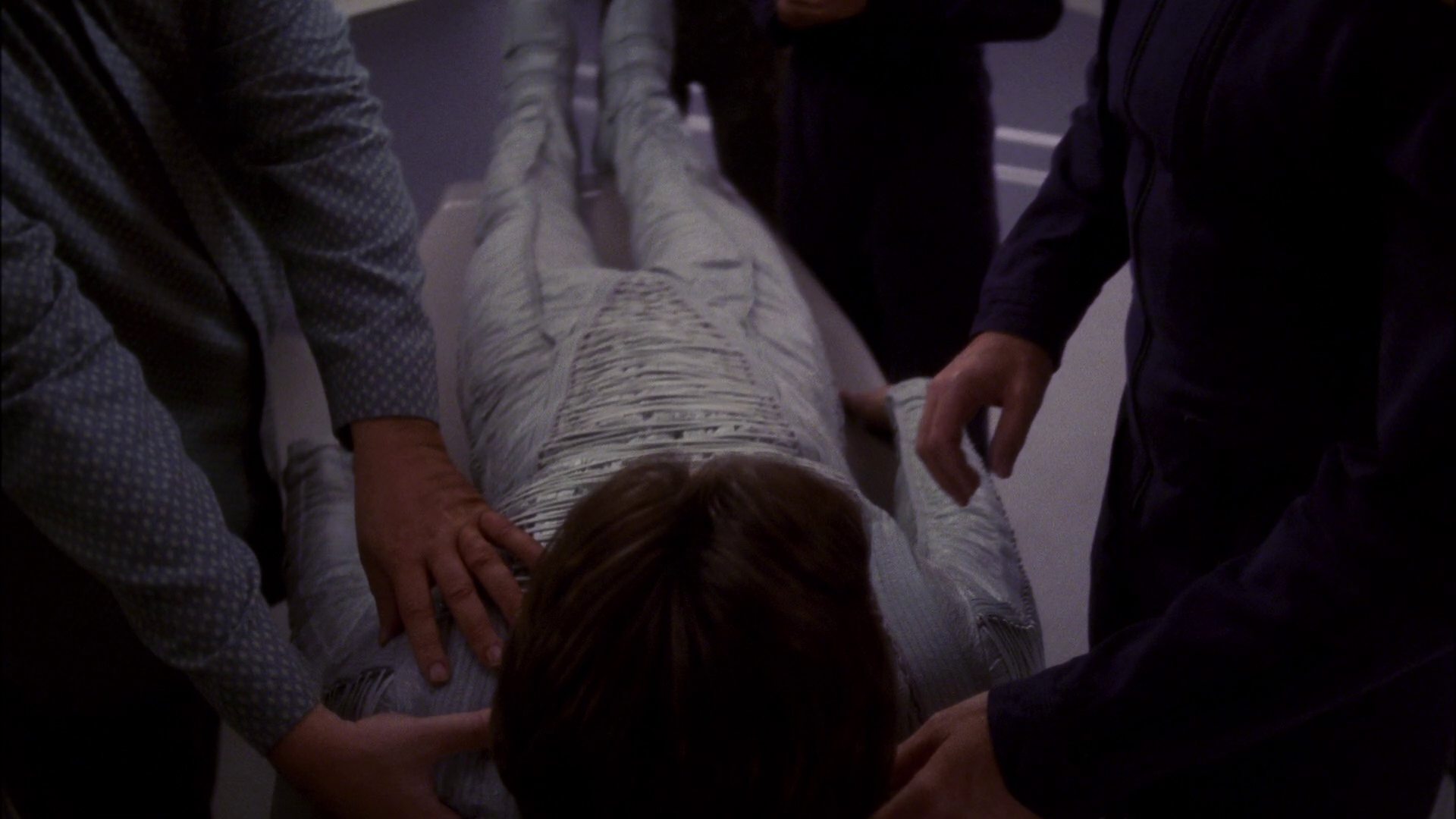 extant_StarTrek_ENT_1x13-DearDoctor_0908.jpg