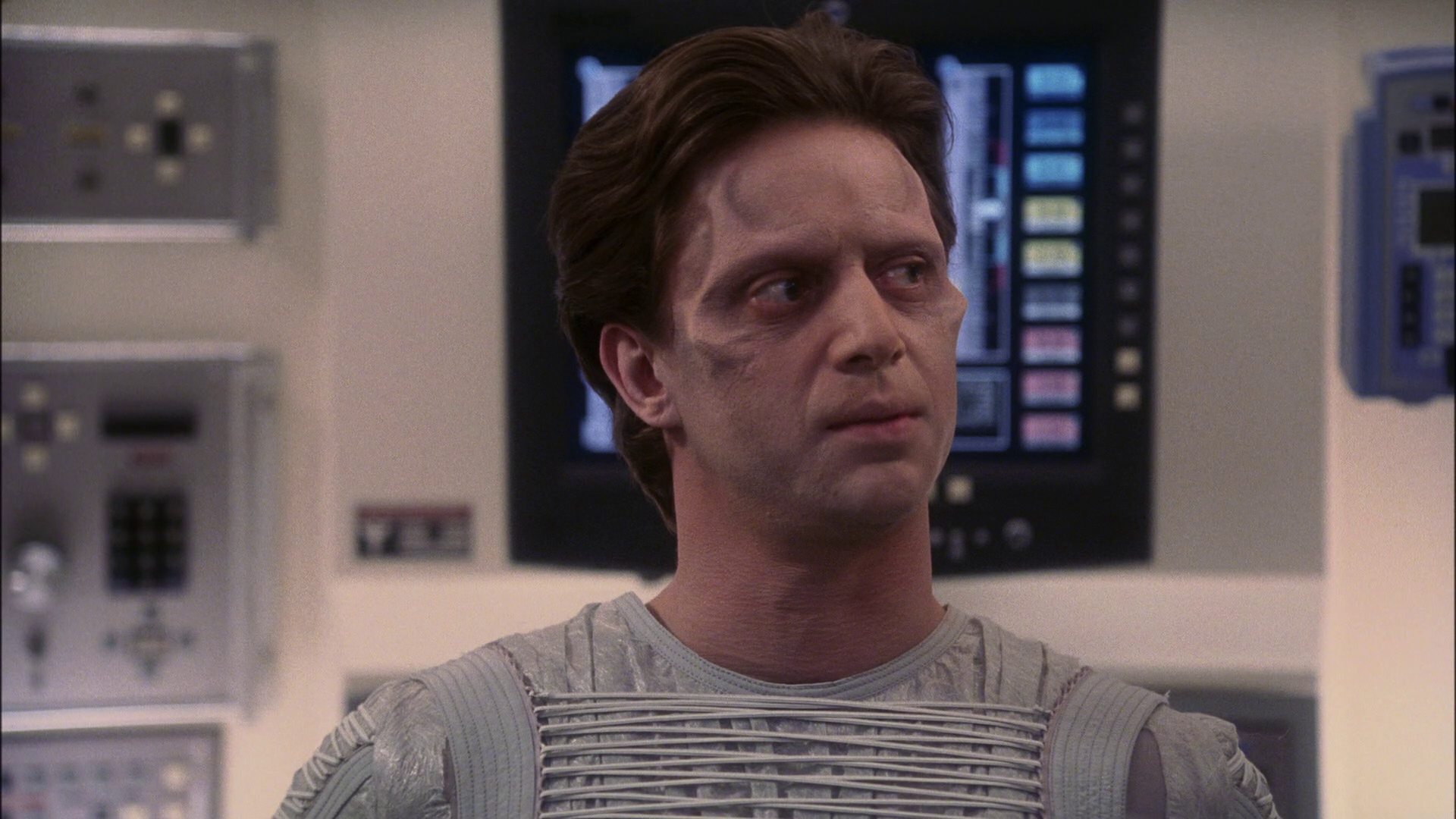 extant_StarTrek_ENT_1x13-DearDoctor_0990.jpg