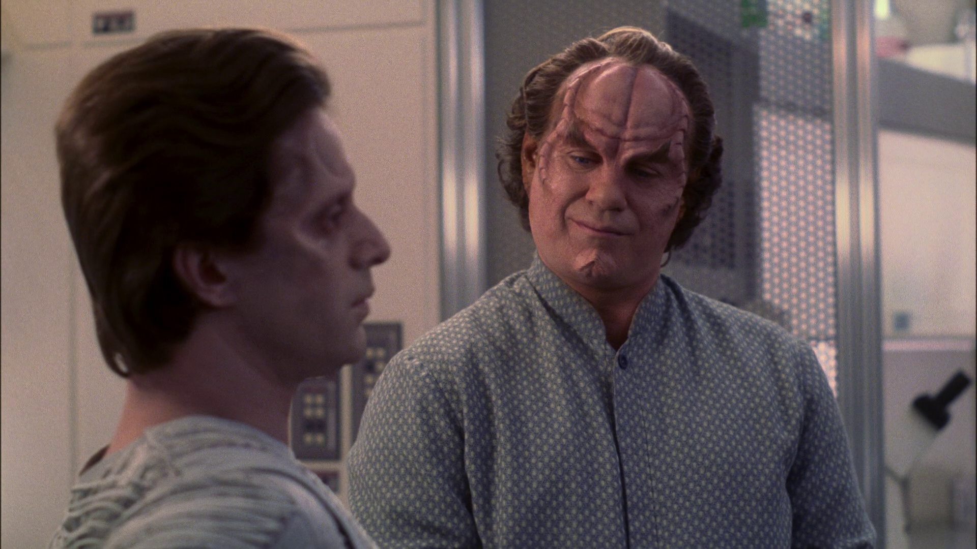 extant_StarTrek_ENT_1x13-DearDoctor_0997.jpg